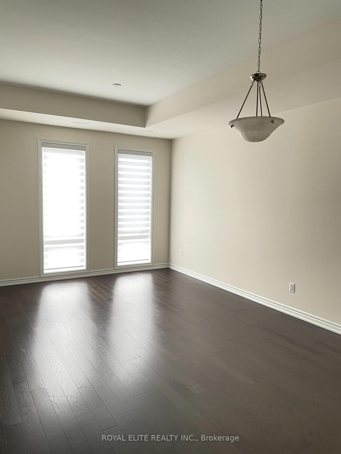 Photo 4 of 22 La Tache Crescent, Markham, Victoria Square — HOMEH