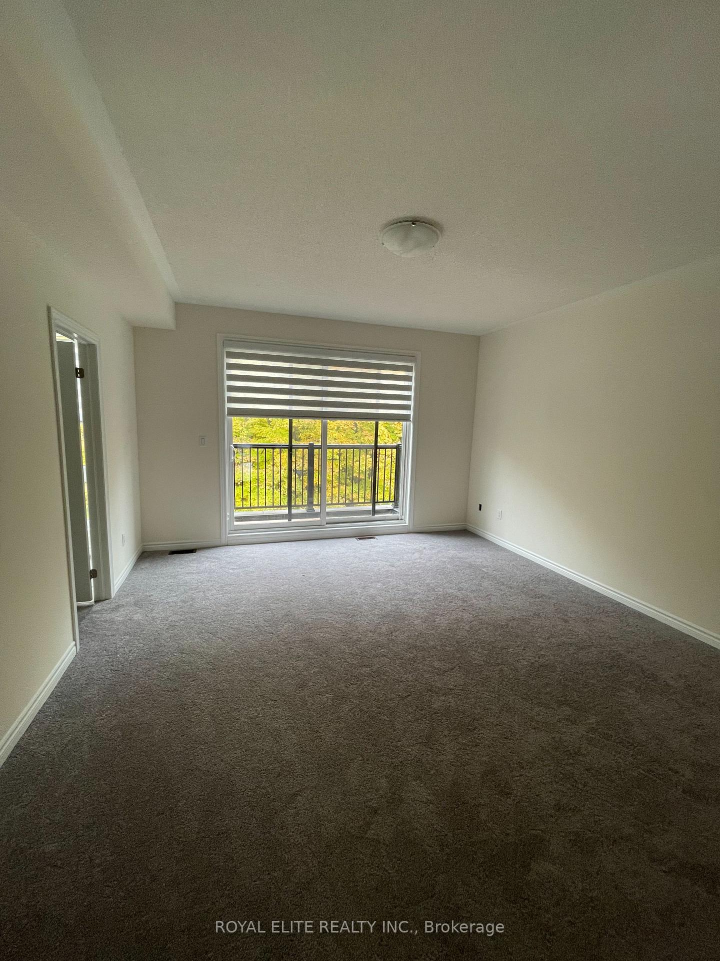 Photo 6 of 22 La Tache Crescent, Markham, Victoria Square — HOMEH