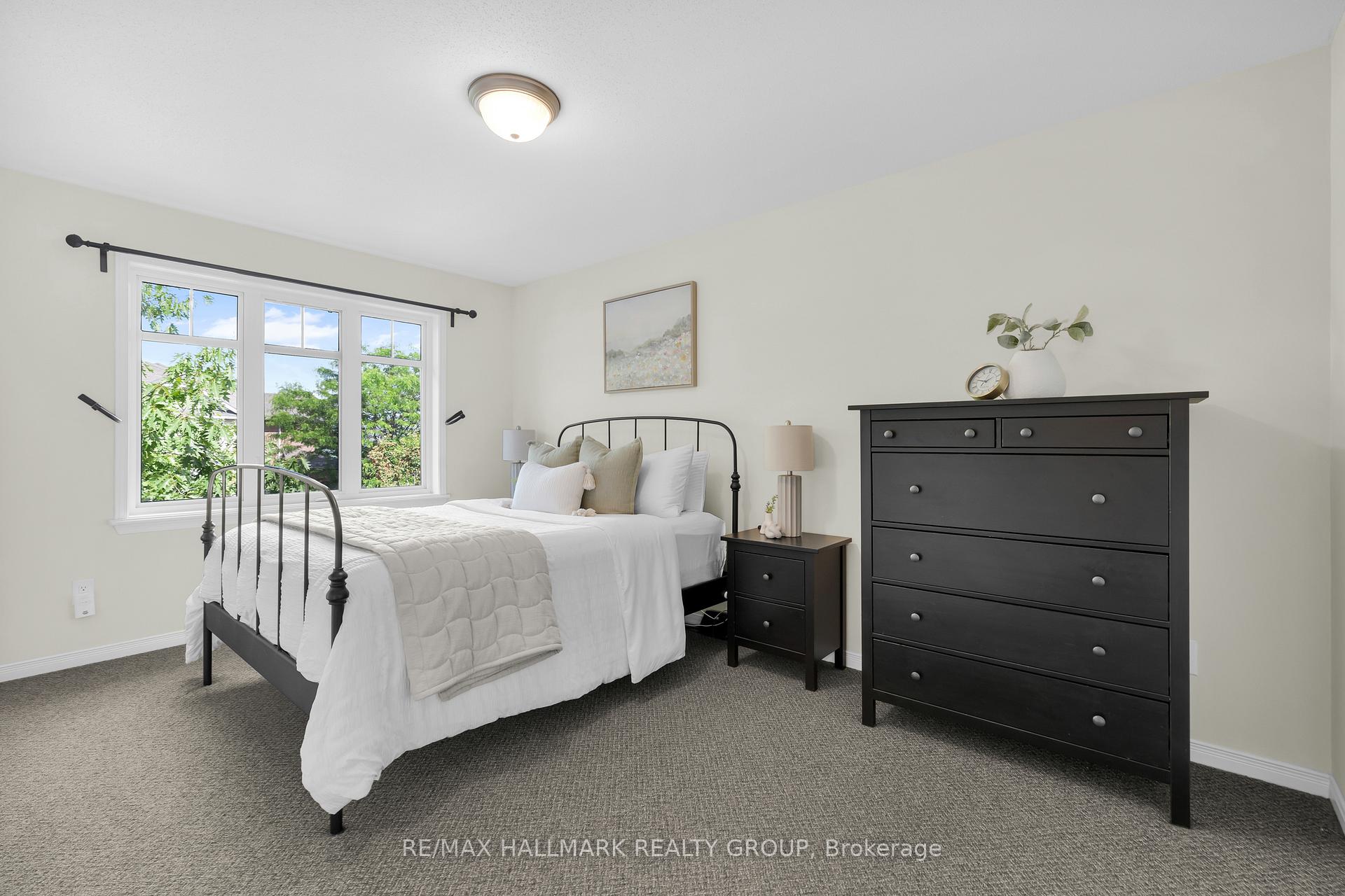Photo 19 of 606 Everlasting Crescent, Ottawa, Springridge/East Village — HOMEH