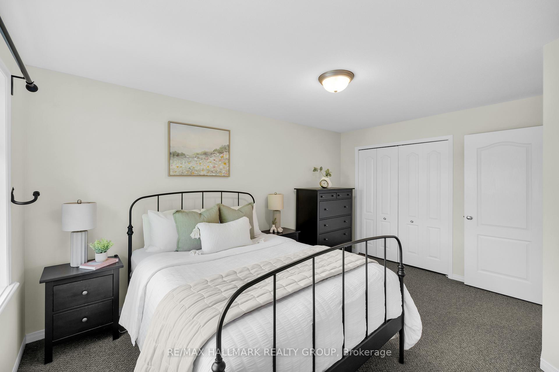 Photo 20 of 606 Everlasting Crescent, Ottawa, Springridge/East Village — HOMEH