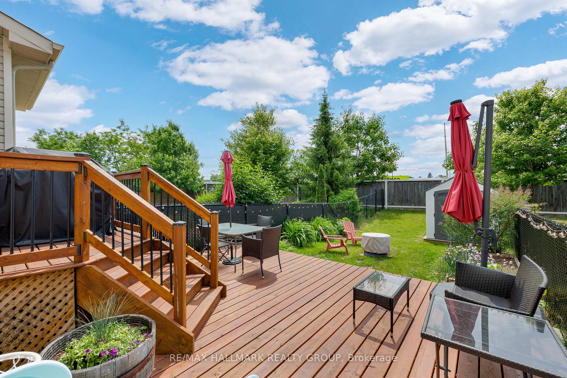 Photo 31 of 606 Everlasting Crescent, Ottawa, Springridge/East Village — HOMEH