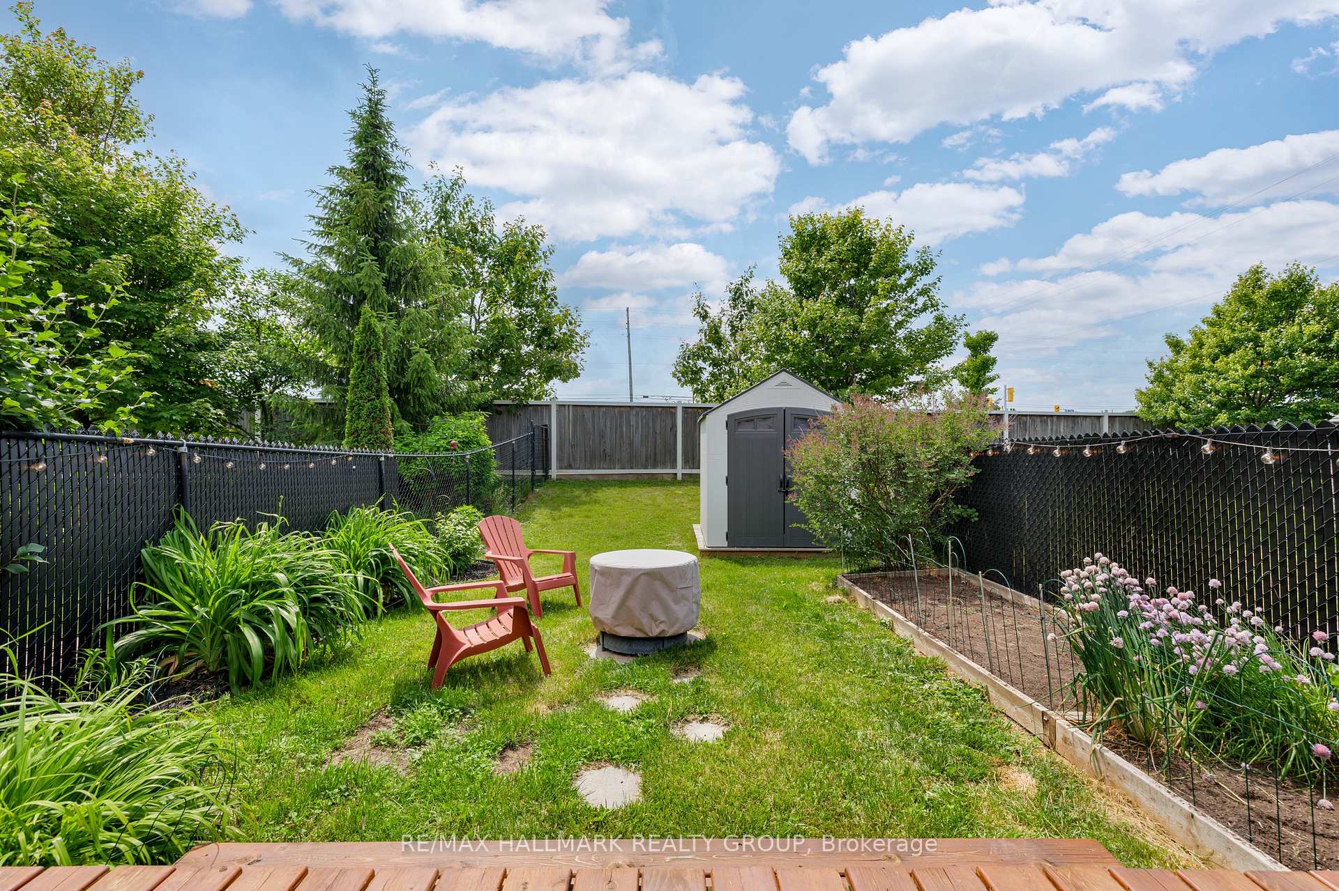 Photo 34 of 606 Everlasting Crescent, Ottawa, Springridge/East Village — HOMEH