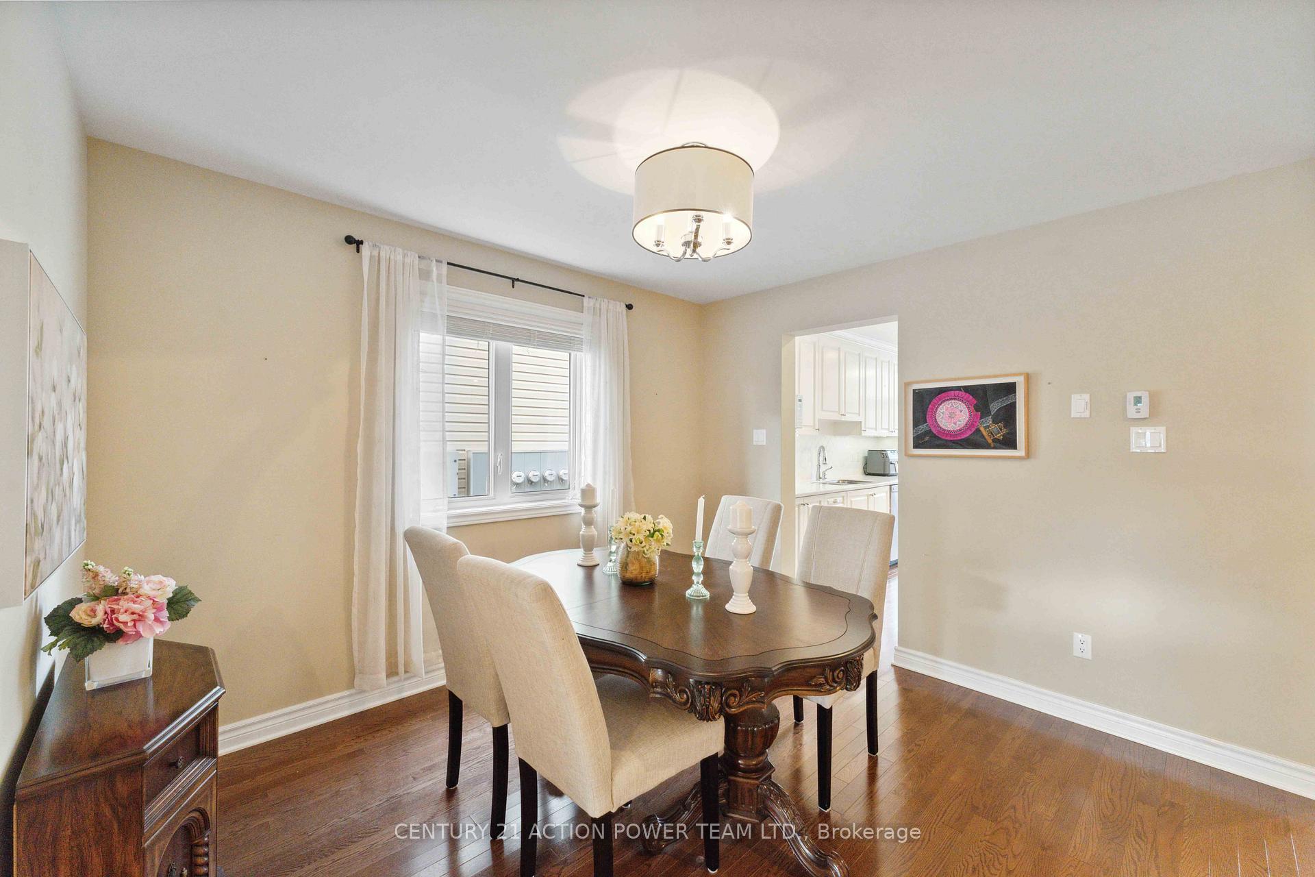 Photo 19 of 812 Ashenvale Way, Ottawa, Avalon East — HOMEH