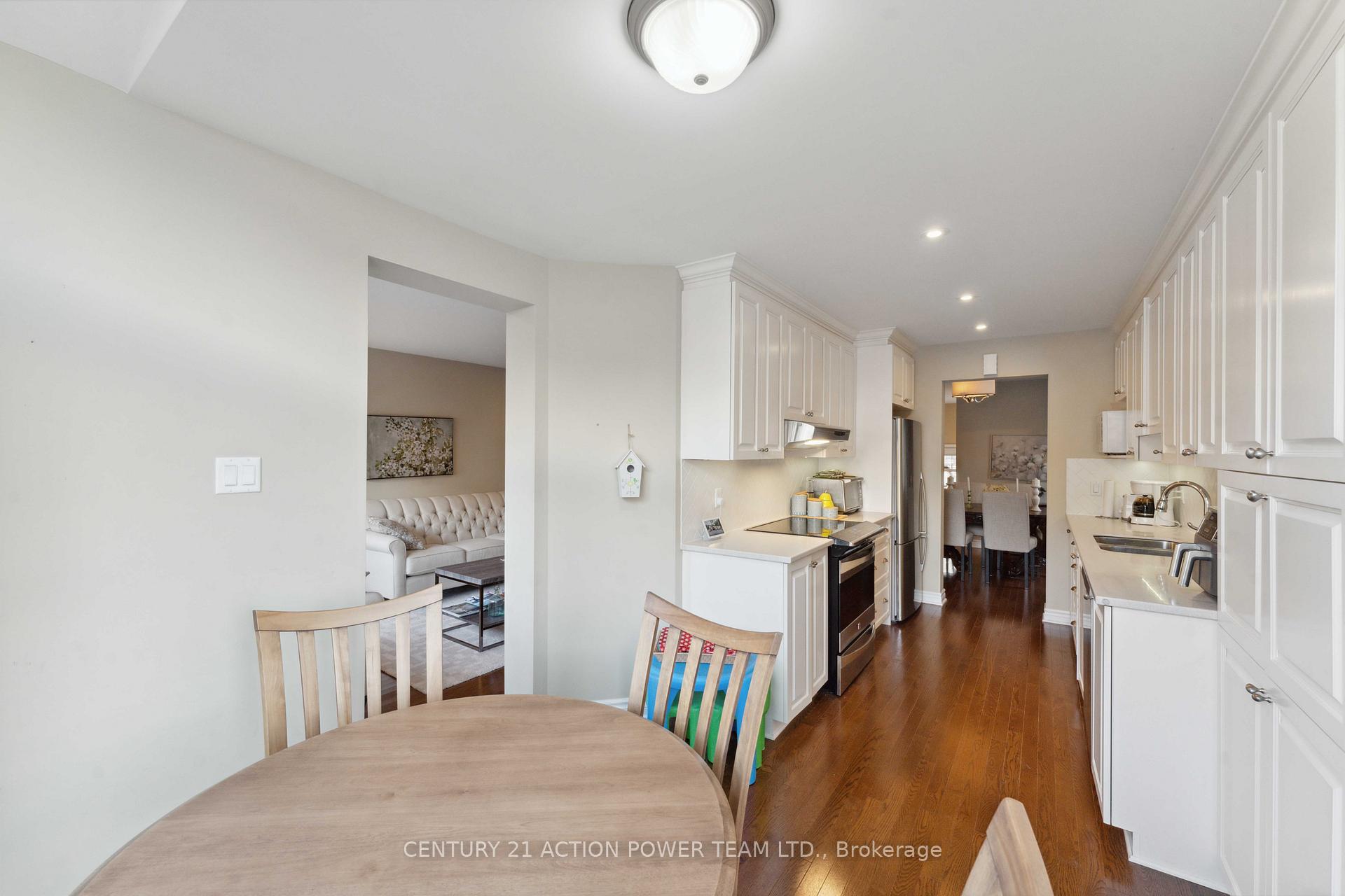 Photo 23 of 812 Ashenvale Way, Ottawa, Avalon East — HOMEH