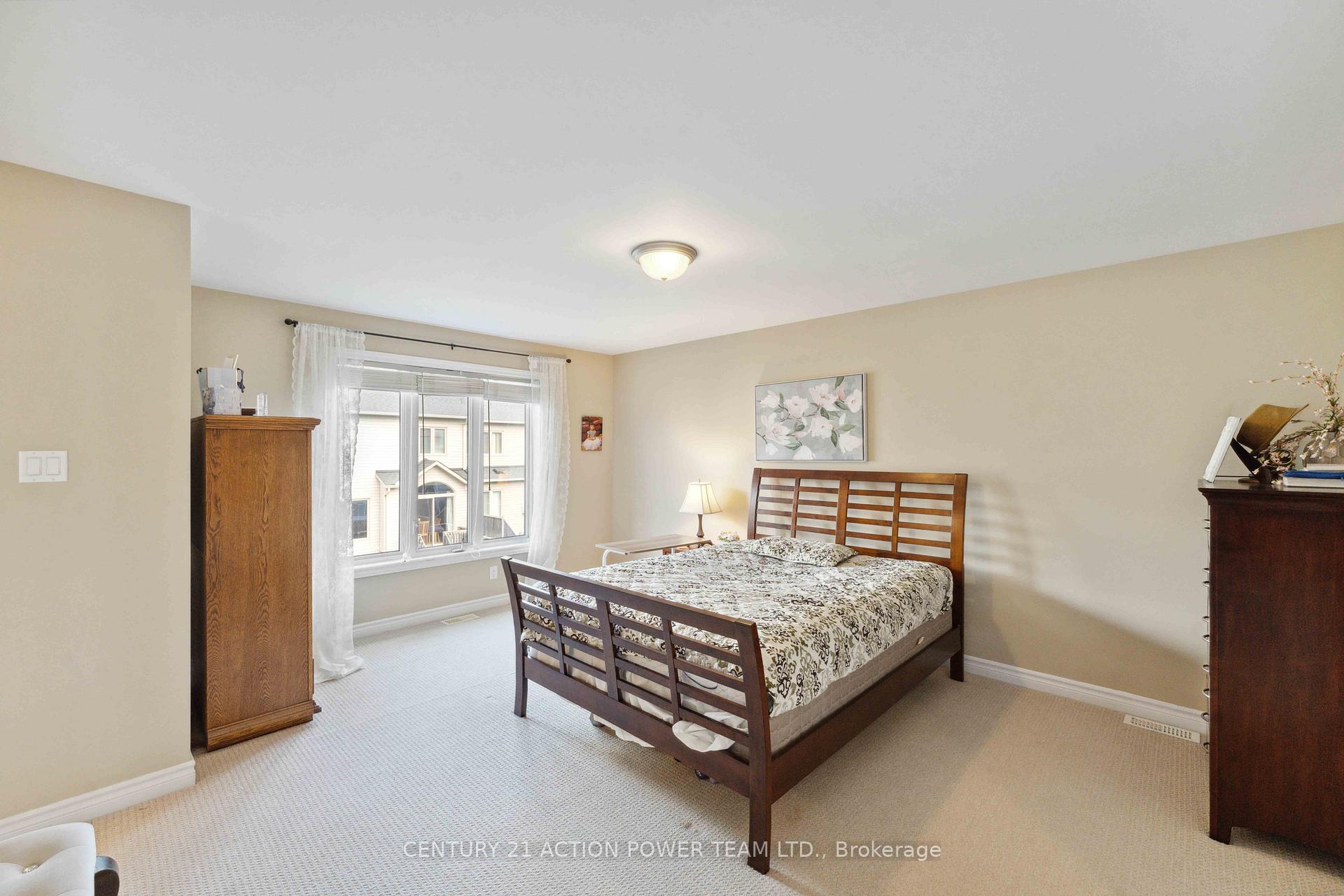 Photo 27 of 812 Ashenvale Way, Ottawa, Avalon East — HOMEH