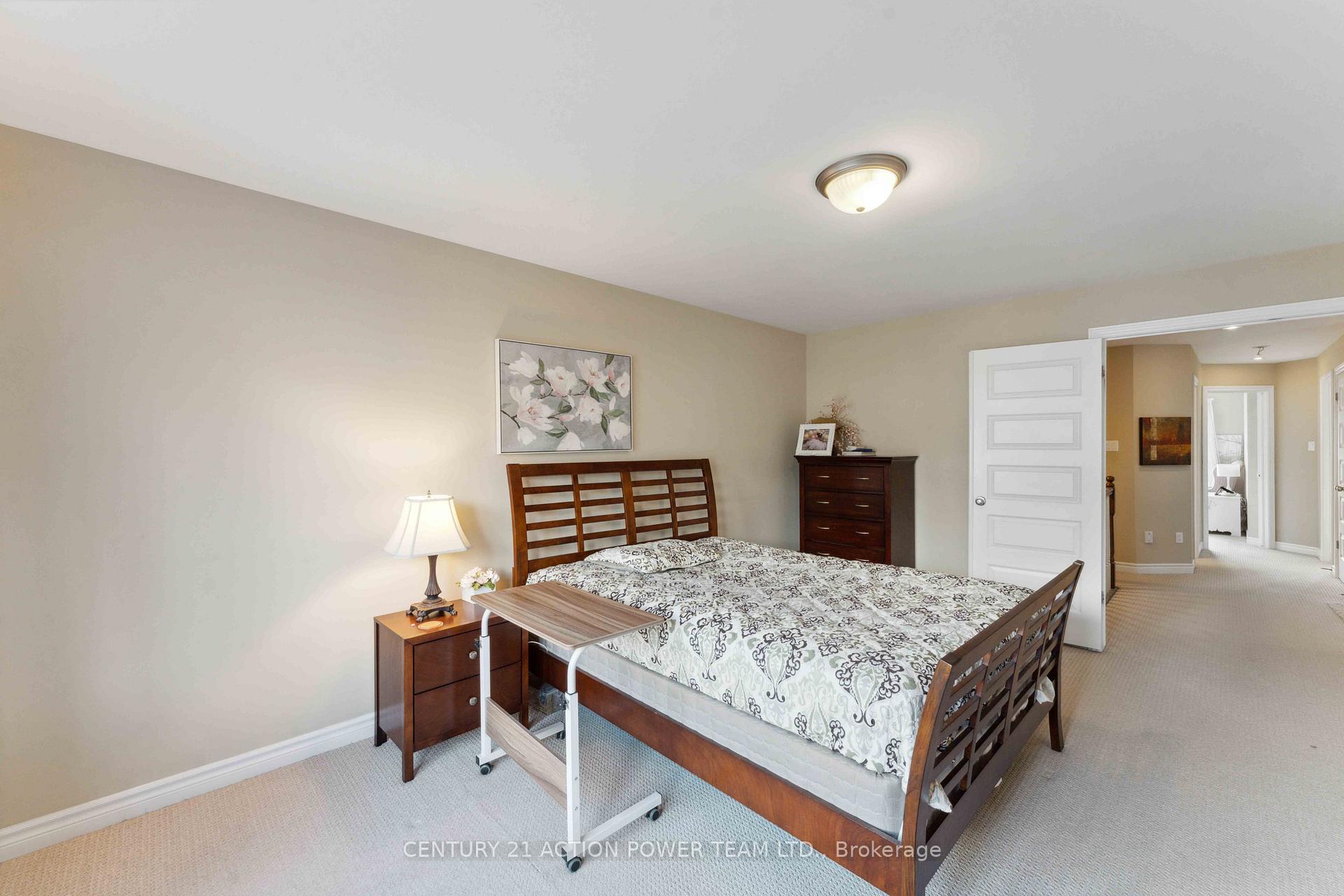 Photo 29 of 812 Ashenvale Way, Ottawa, Avalon East — HOMEH