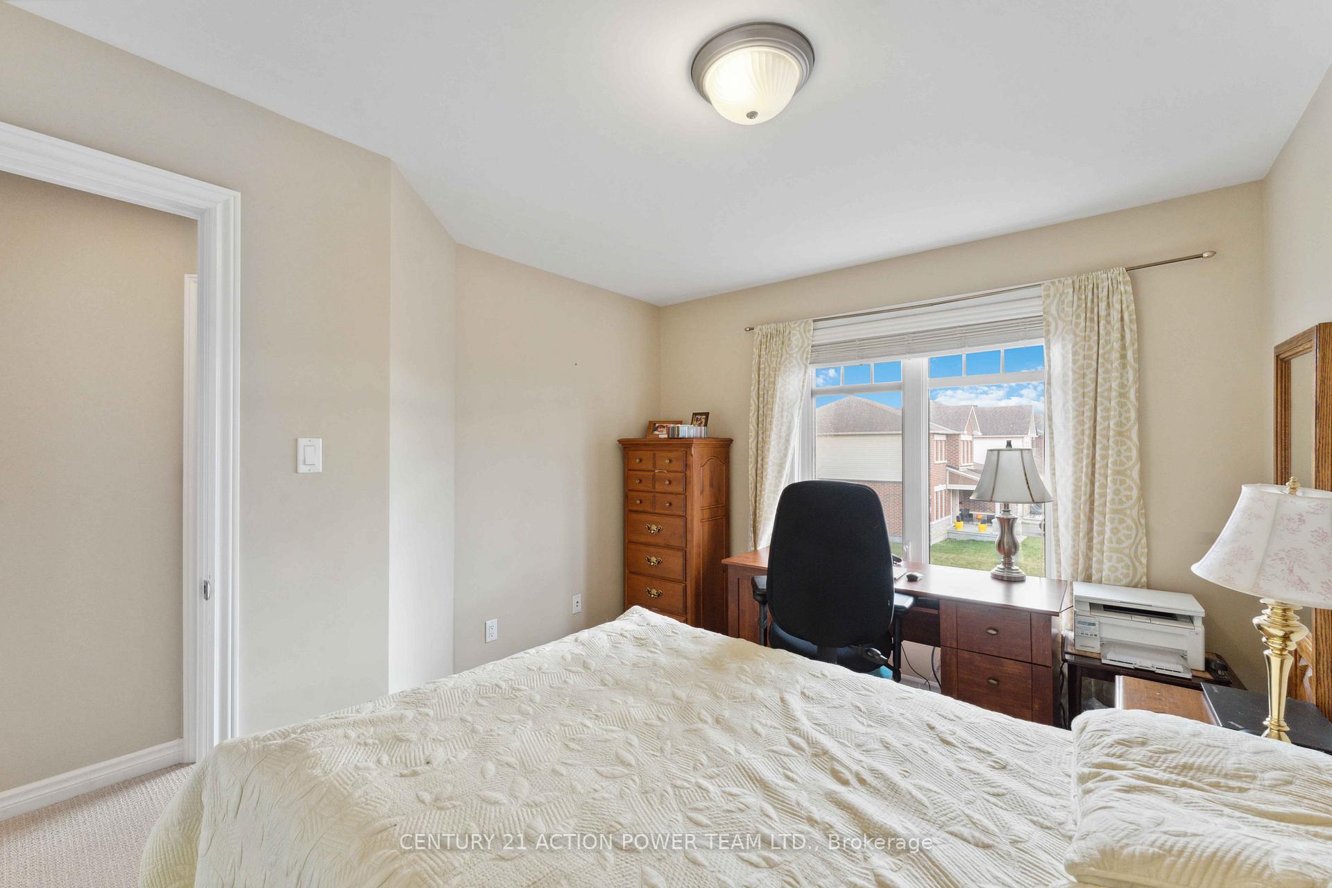 Photo 37 of 812 Ashenvale Way, Ottawa, Avalon East — HOMEH