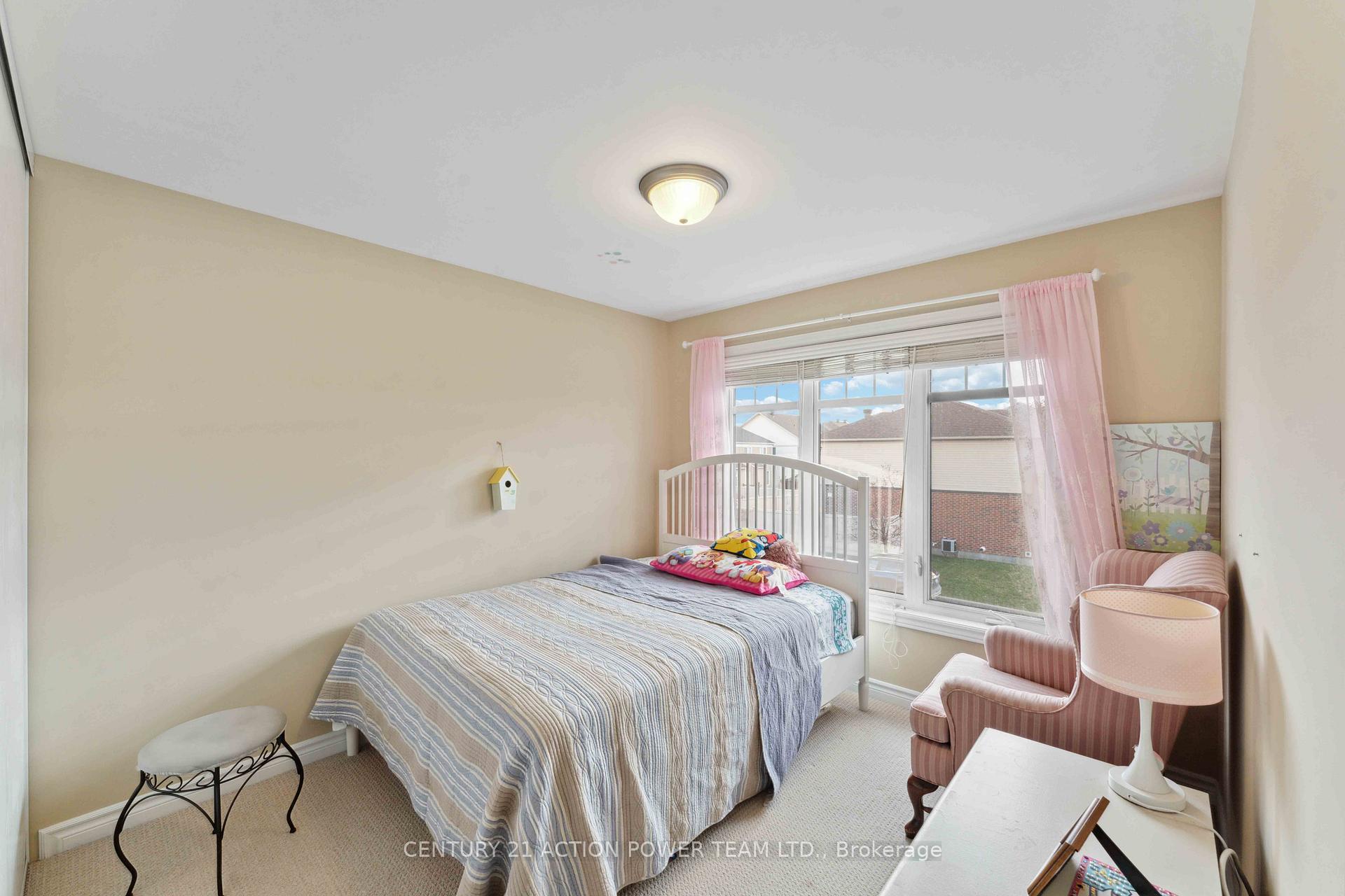 Photo 40 of 812 Ashenvale Way, Ottawa, Avalon East — HOMEH