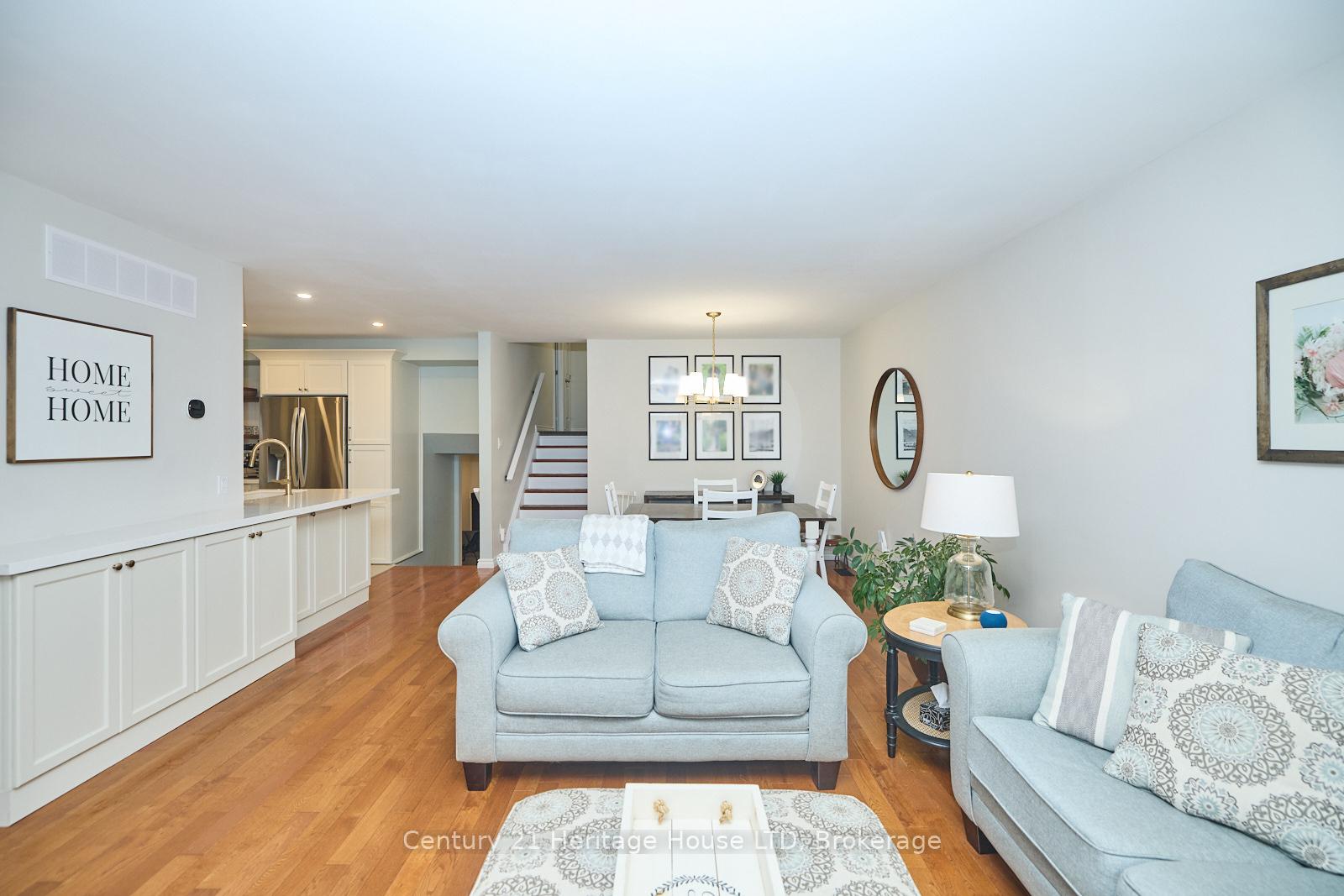 Photo 10 of 5 Brookbank Cres, Pelham, Fonthill — HOMEH