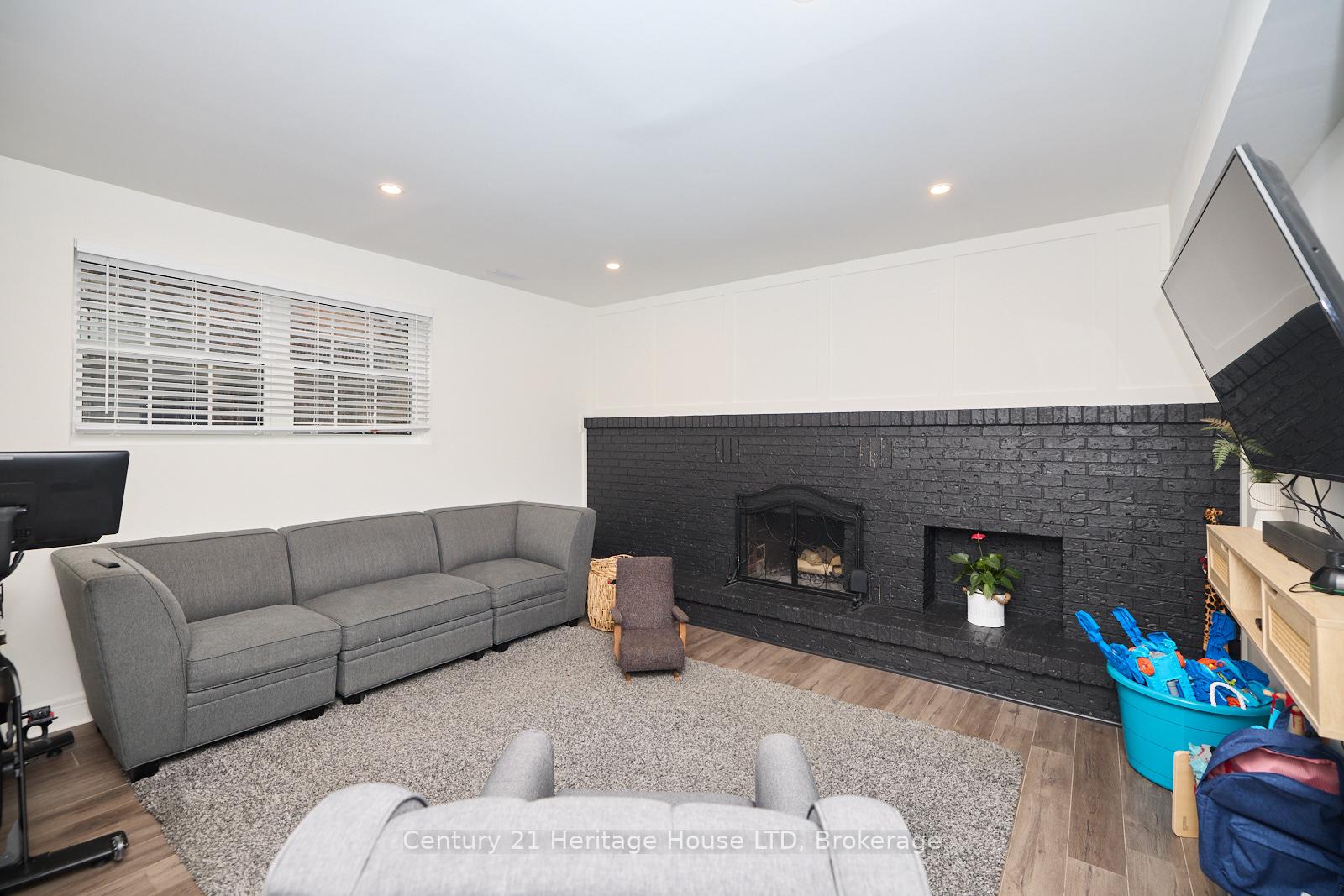 Photo 22 of 5 Brookbank Cres, Pelham, Fonthill — HOMEH