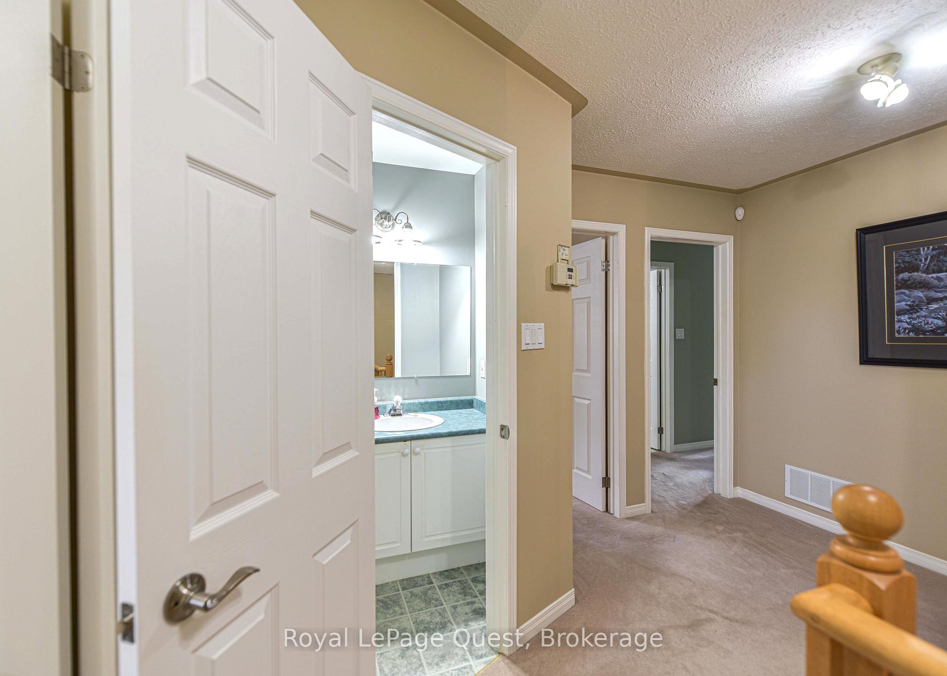 Photo 8 of 62 Vanessa Drive, Orillia — HOMEH