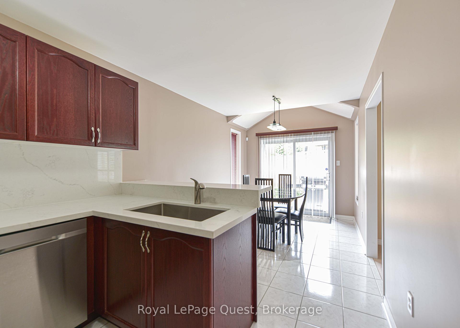 Photo 22 of 62 Vanessa Drive, Orillia — HOMEH