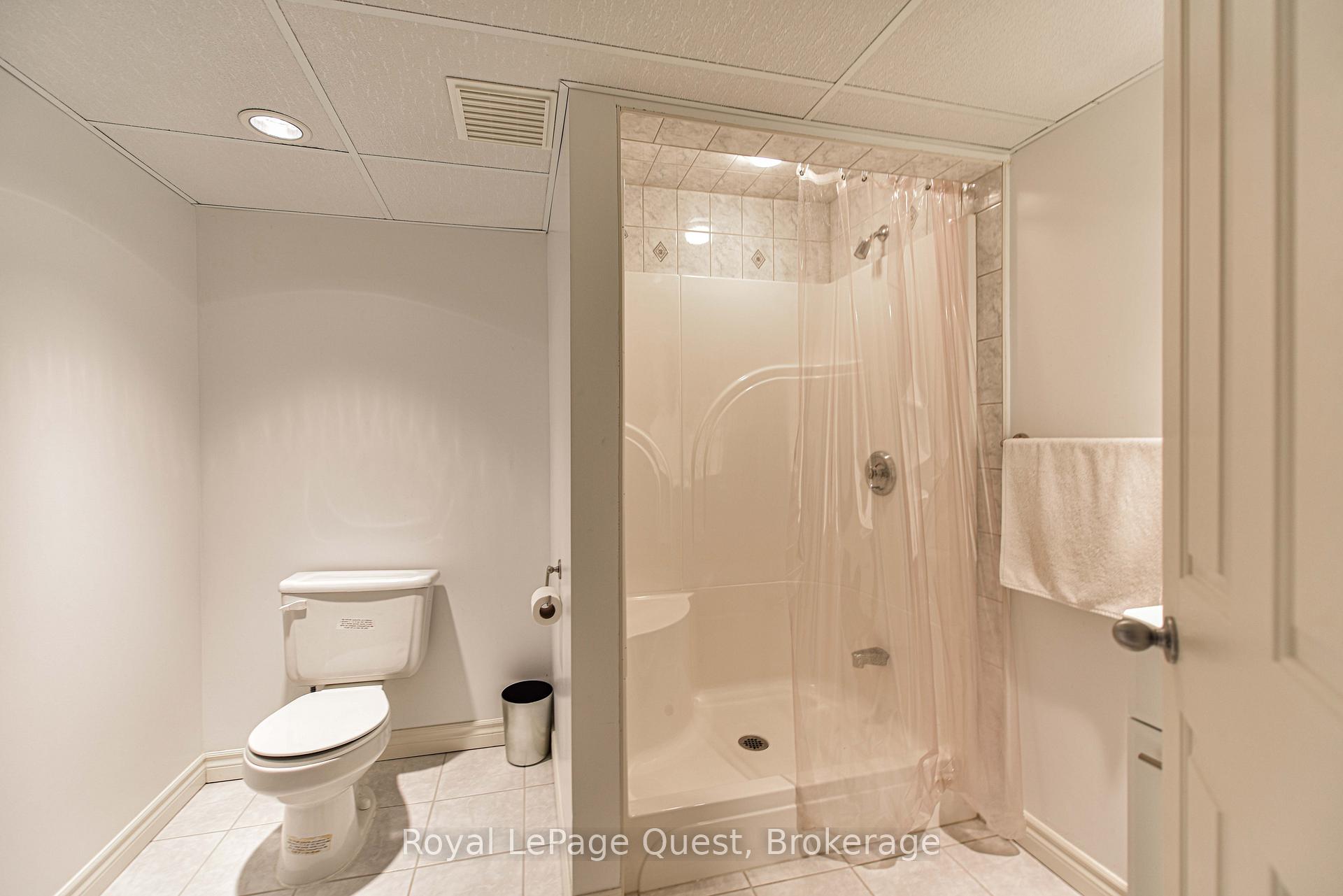Photo 28 of 62 Vanessa Drive, Orillia — HOMEH