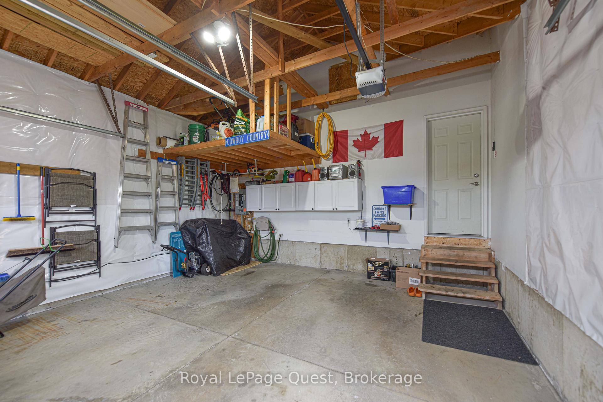 Photo 32 of 62 Vanessa Drive, Orillia — HOMEH