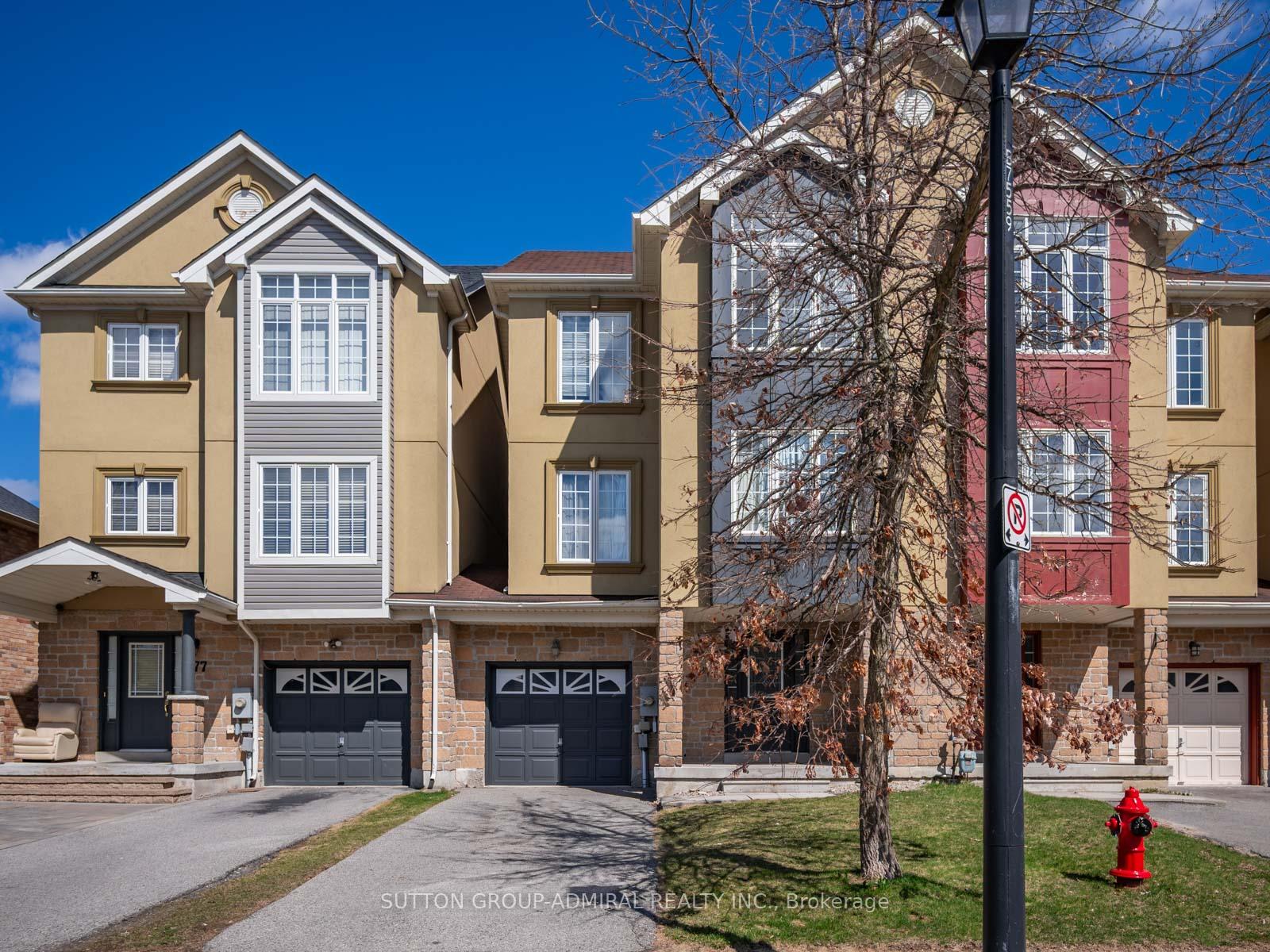 Photo 2 of 175 Gail Parks Crescent, Newmarket, Woodland Hill — HOMEH