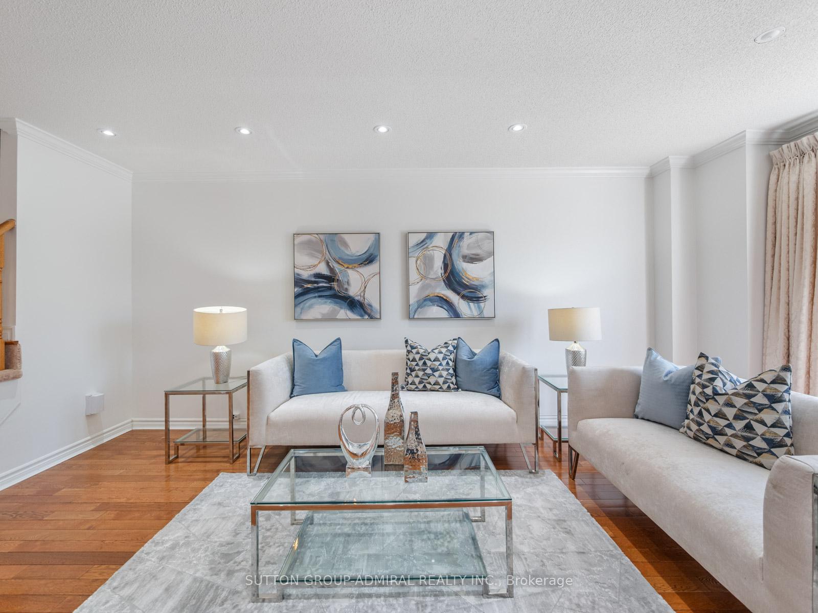 Photo 10 of 175 Gail Parks Crescent, Newmarket, Woodland Hill — HOMEH