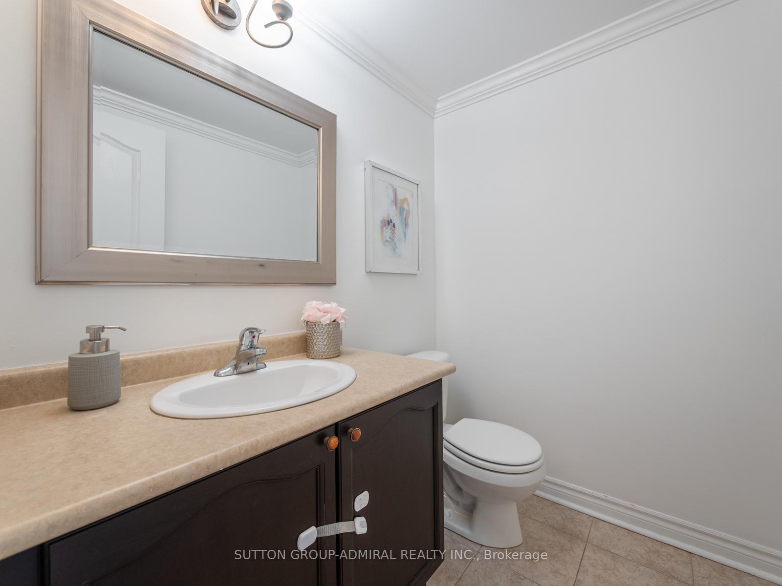 Photo 20 of 175 Gail Parks Crescent, Newmarket, Woodland Hill — HOMEH
