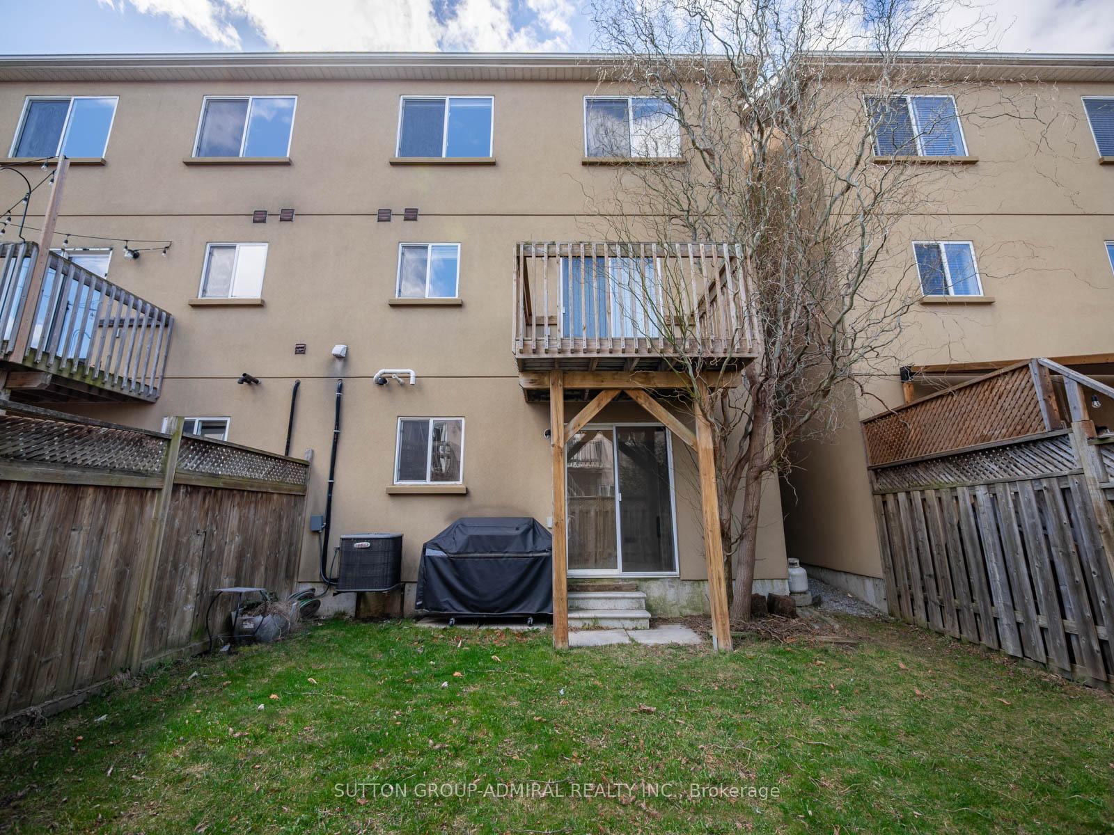 Photo 35 of 175 Gail Parks Crescent, Newmarket, Woodland Hill — HOMEH