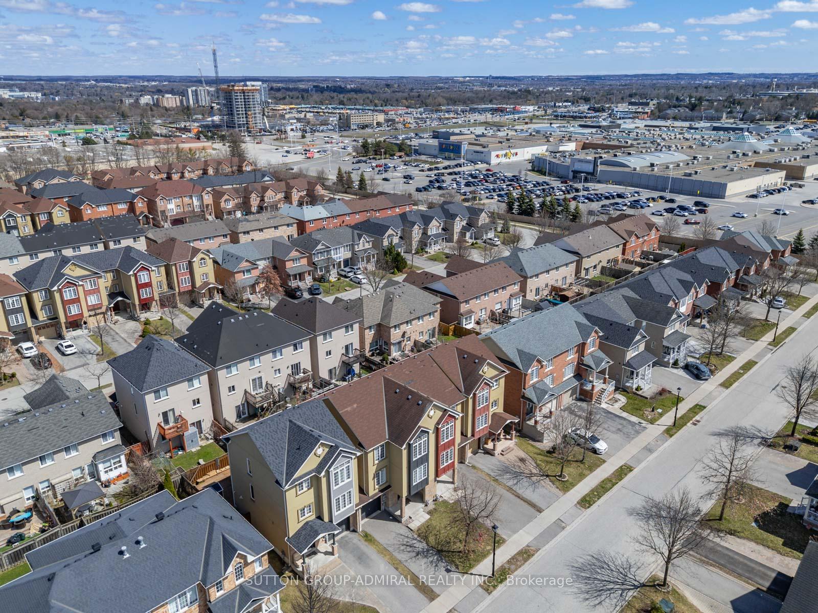 Photo 37 of 175 Gail Parks Crescent, Newmarket, Woodland Hill — HOMEH