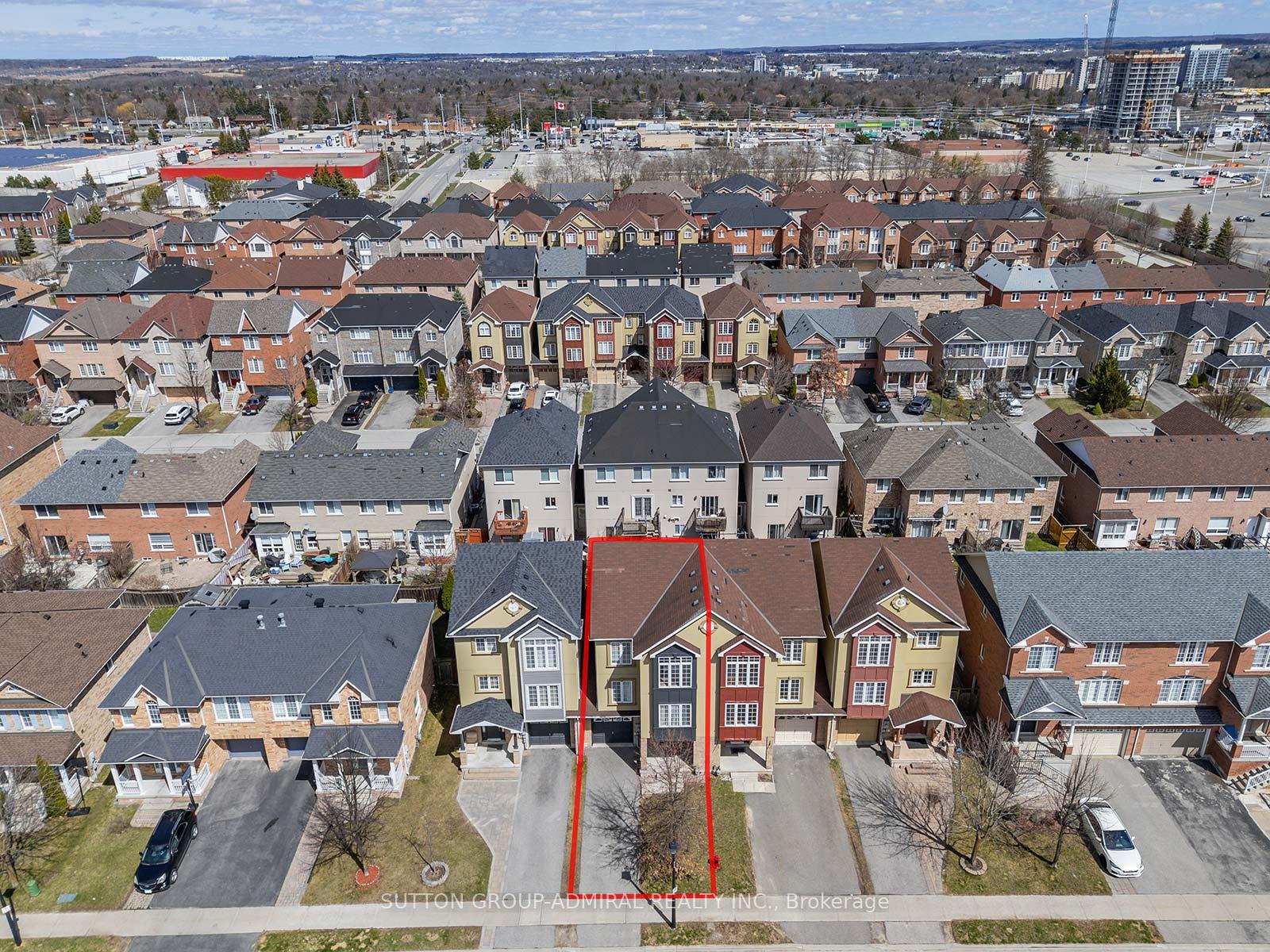 Photo 38 of 175 Gail Parks Crescent, Newmarket, Woodland Hill — HOMEH
