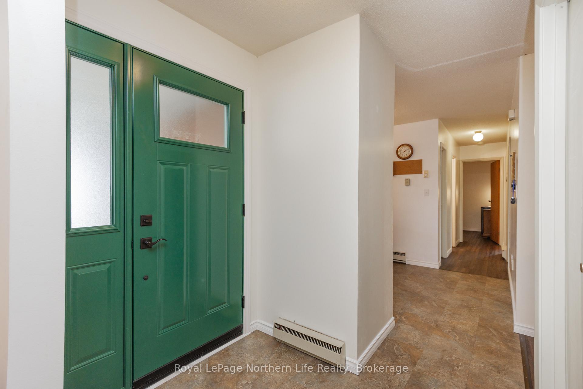 Photo 8 of 129 Marshall Park Drive, North Bay, Ferris — HOMEH