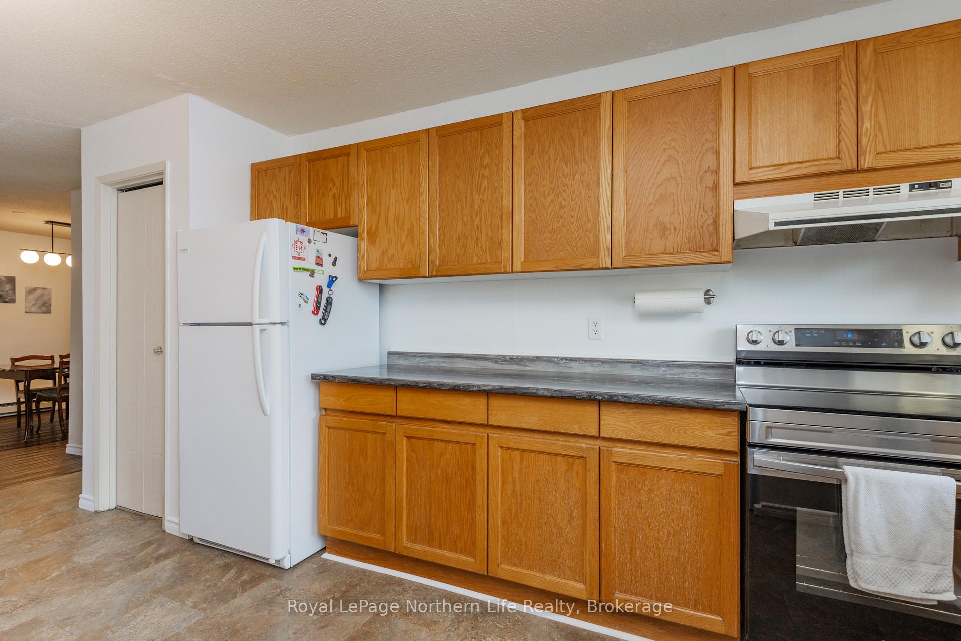 Photo 16 of 129 Marshall Park Drive, North Bay, Ferris — HOMEH
