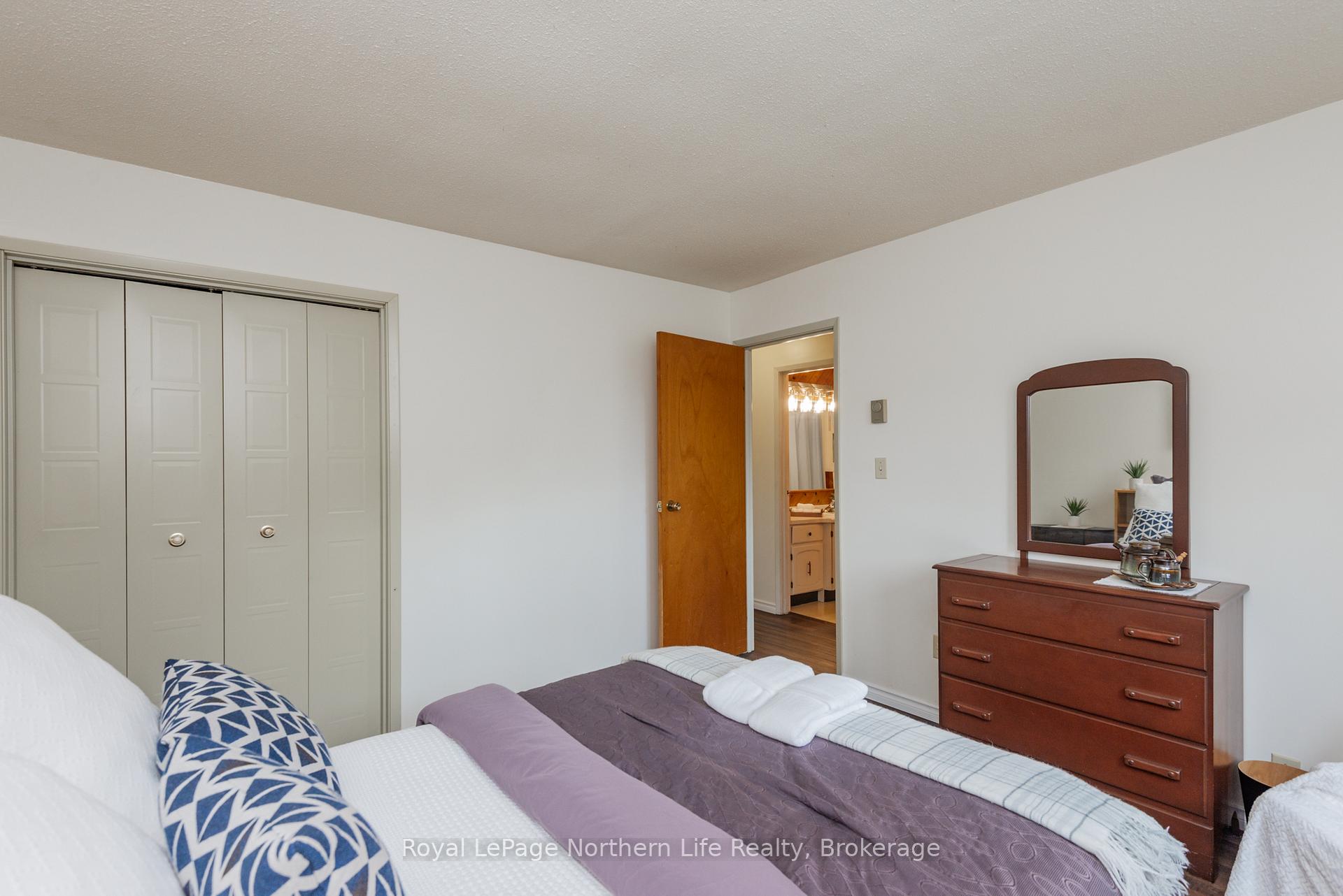 Photo 20 of 129 Marshall Park Drive, North Bay, Ferris — HOMEH