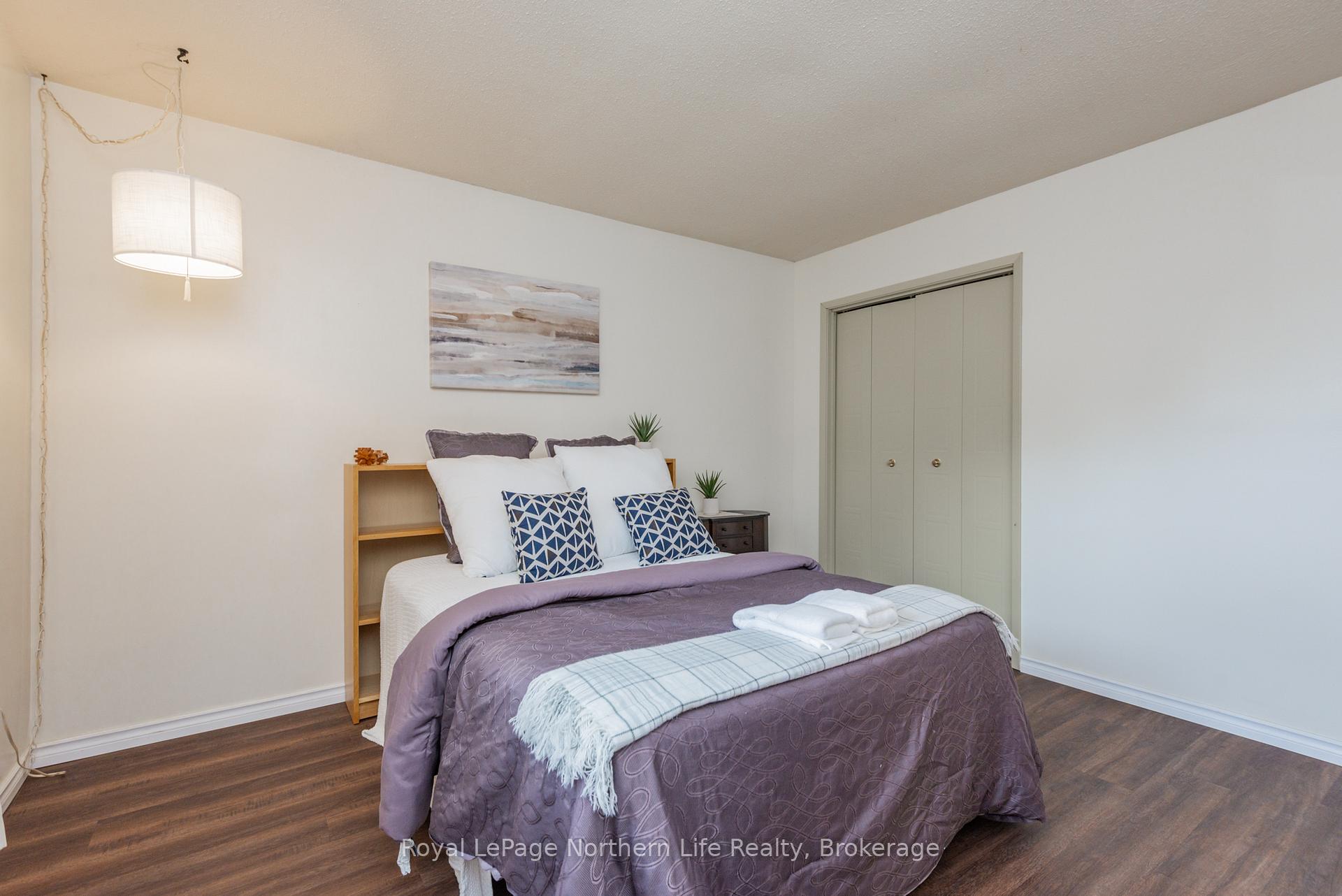 Photo 21 of 129 Marshall Park Drive, North Bay, Ferris — HOMEH