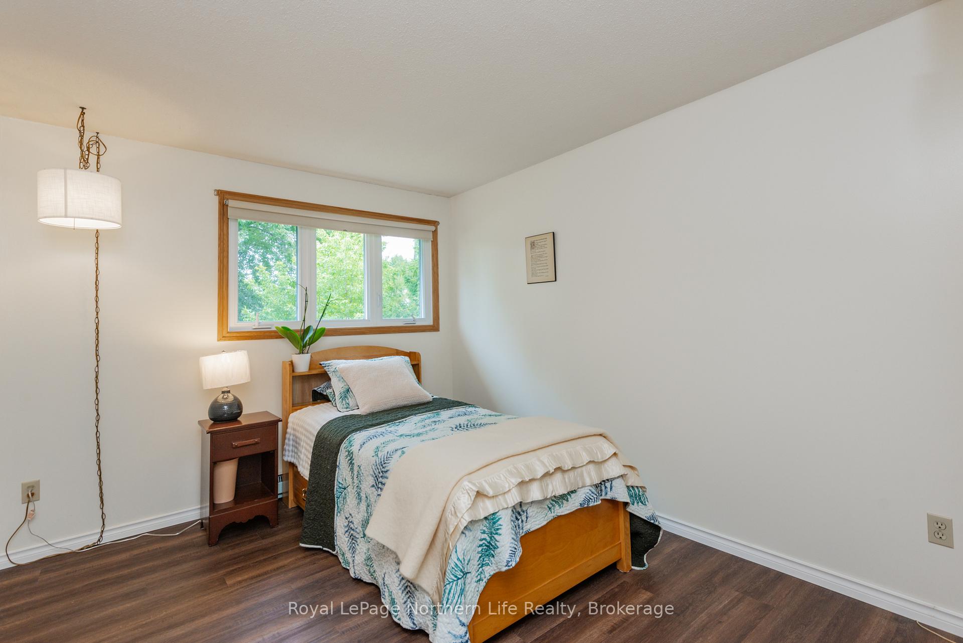Photo 22 of 129 Marshall Park Drive, North Bay, Ferris — HOMEH