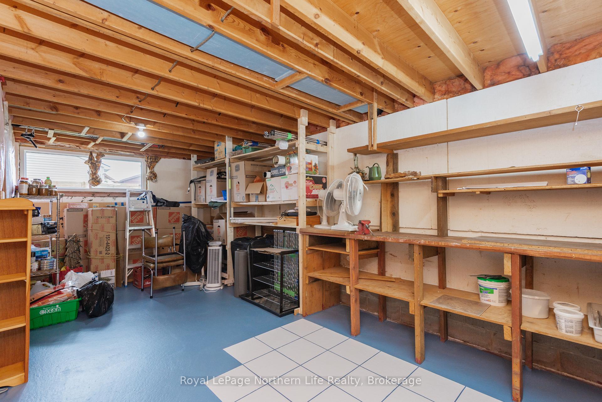 Photo 33 of 129 Marshall Park Drive, North Bay, Ferris — HOMEH