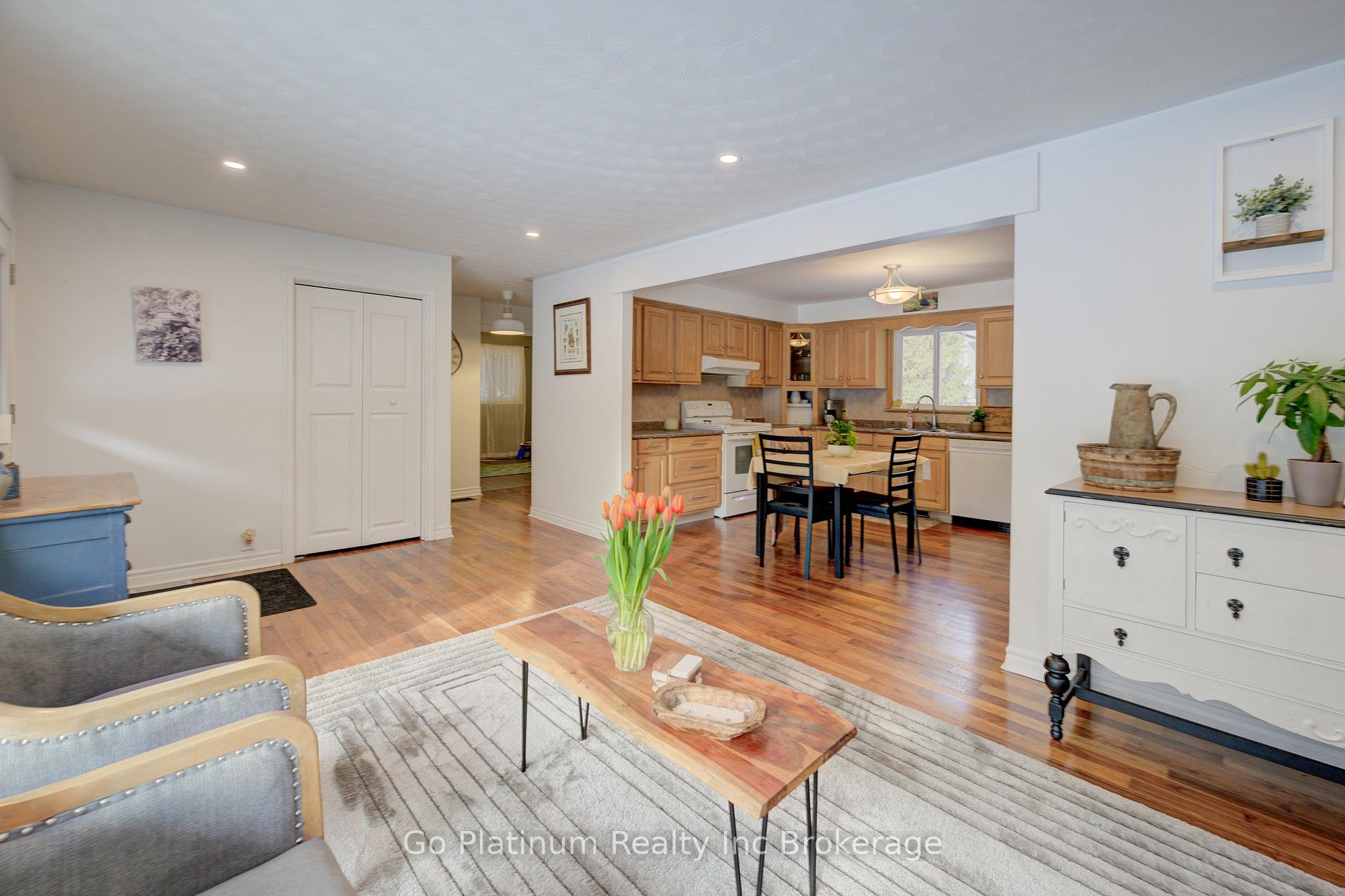 Photo 7 of 457 Mcdowell Rd E, Norfolk, Pine Grove — HOMEH