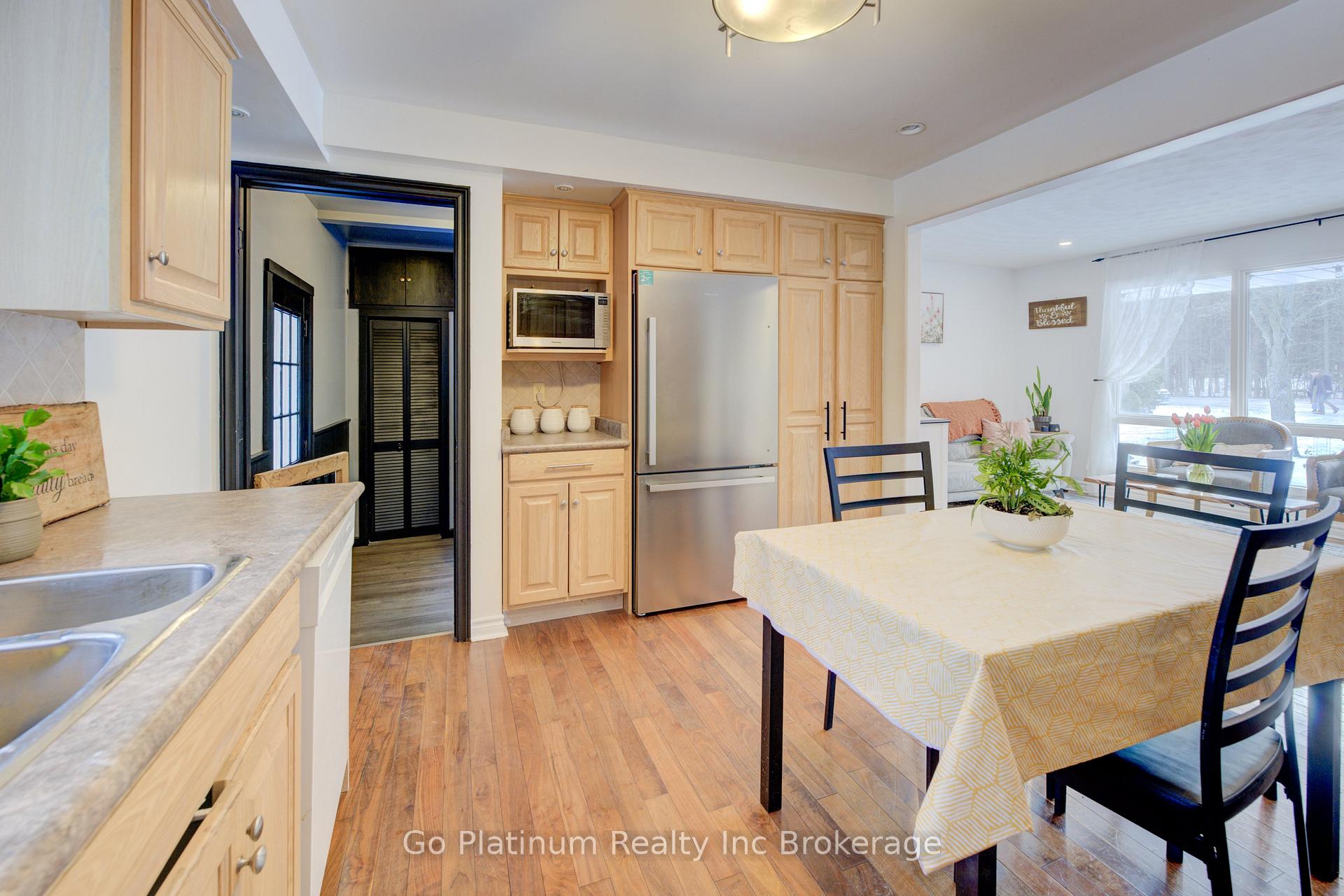 Photo 11 of 457 Mcdowell Rd E, Norfolk, Pine Grove — HOMEH