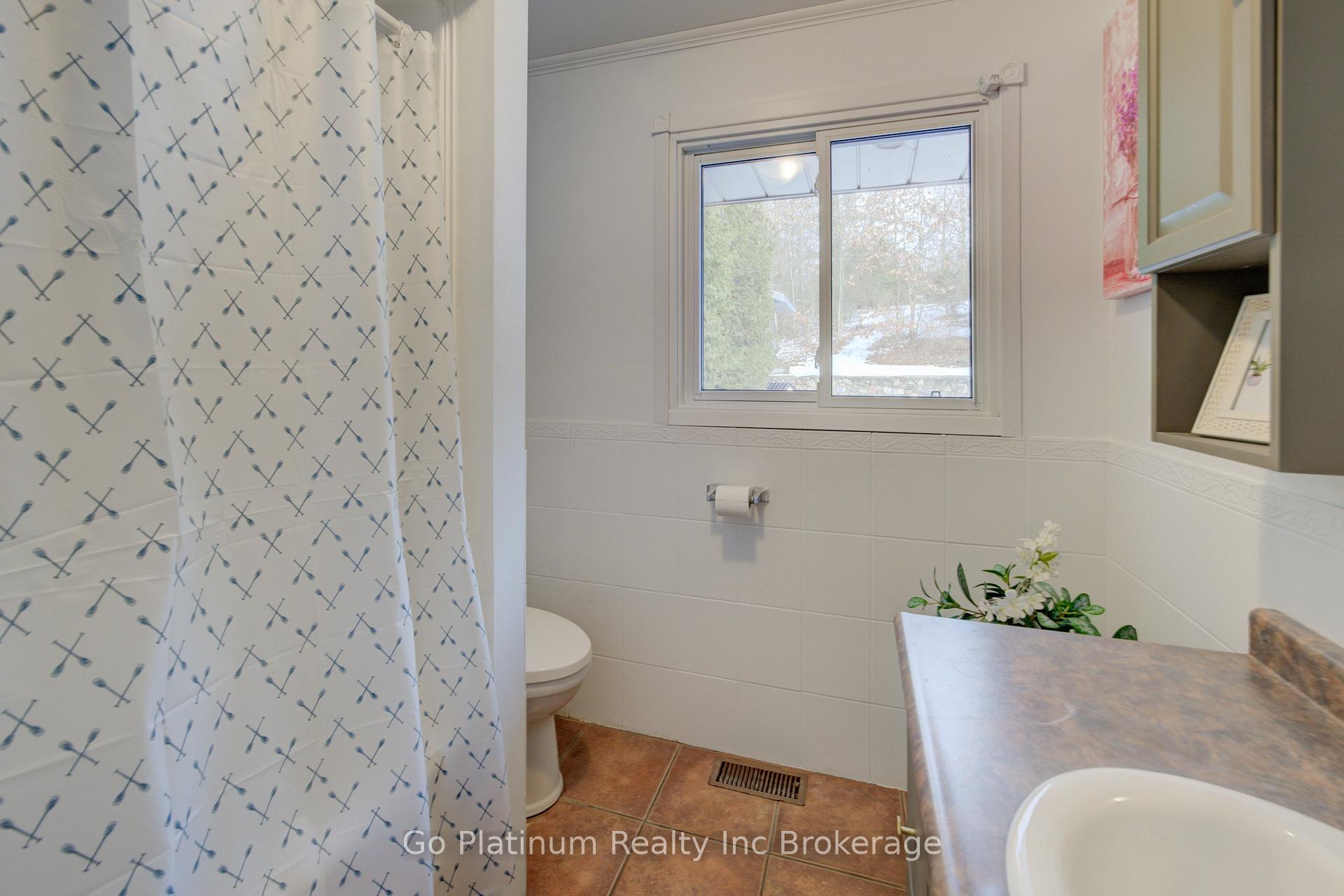 Photo 18 of 457 Mcdowell Rd E, Norfolk, Pine Grove — HOMEH