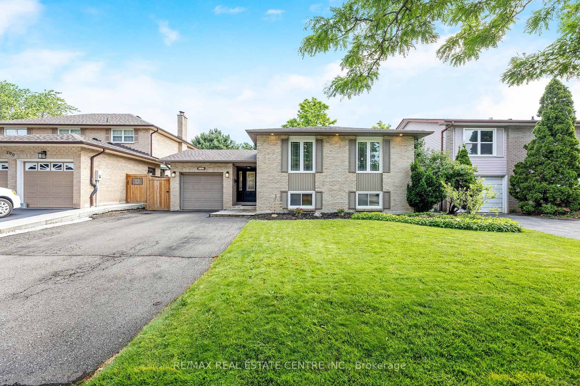 Photo 1 of 292 Randall Crescent, Milton, Timberlea — HOMEH