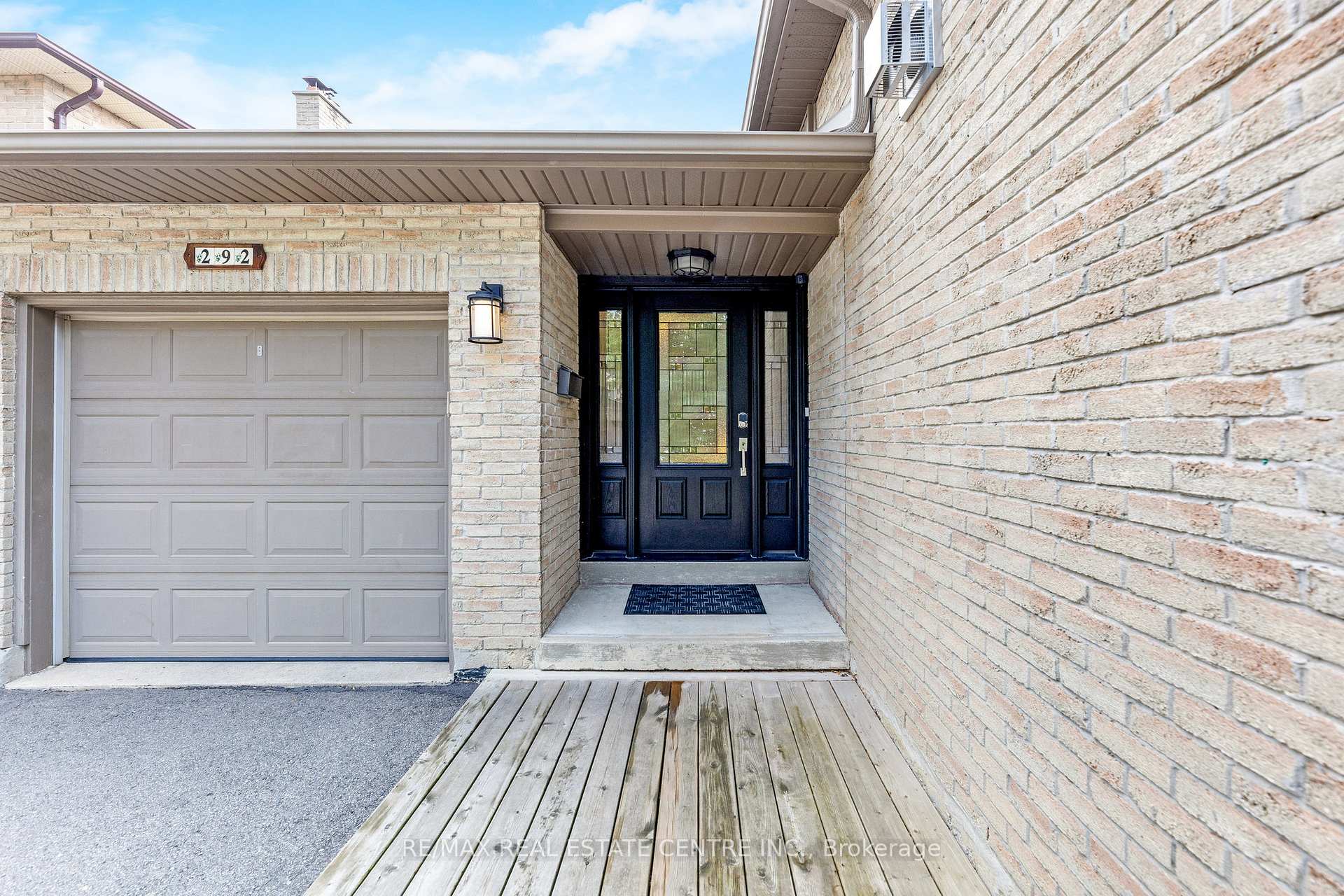 Photo 23 of 292 Randall Crescent, Milton, Timberlea — HOMEH
