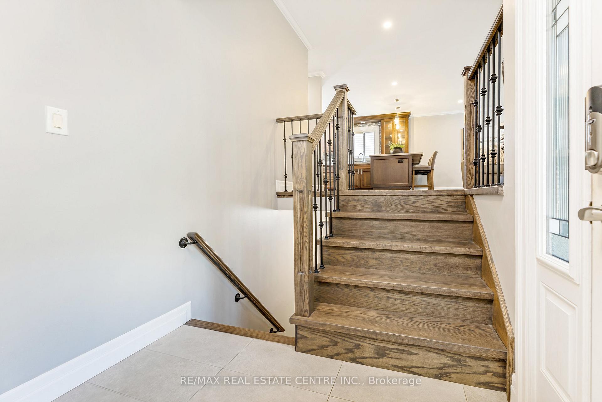 Photo 7 of 292 Randall Crescent, Milton, Timberlea — HOMEH