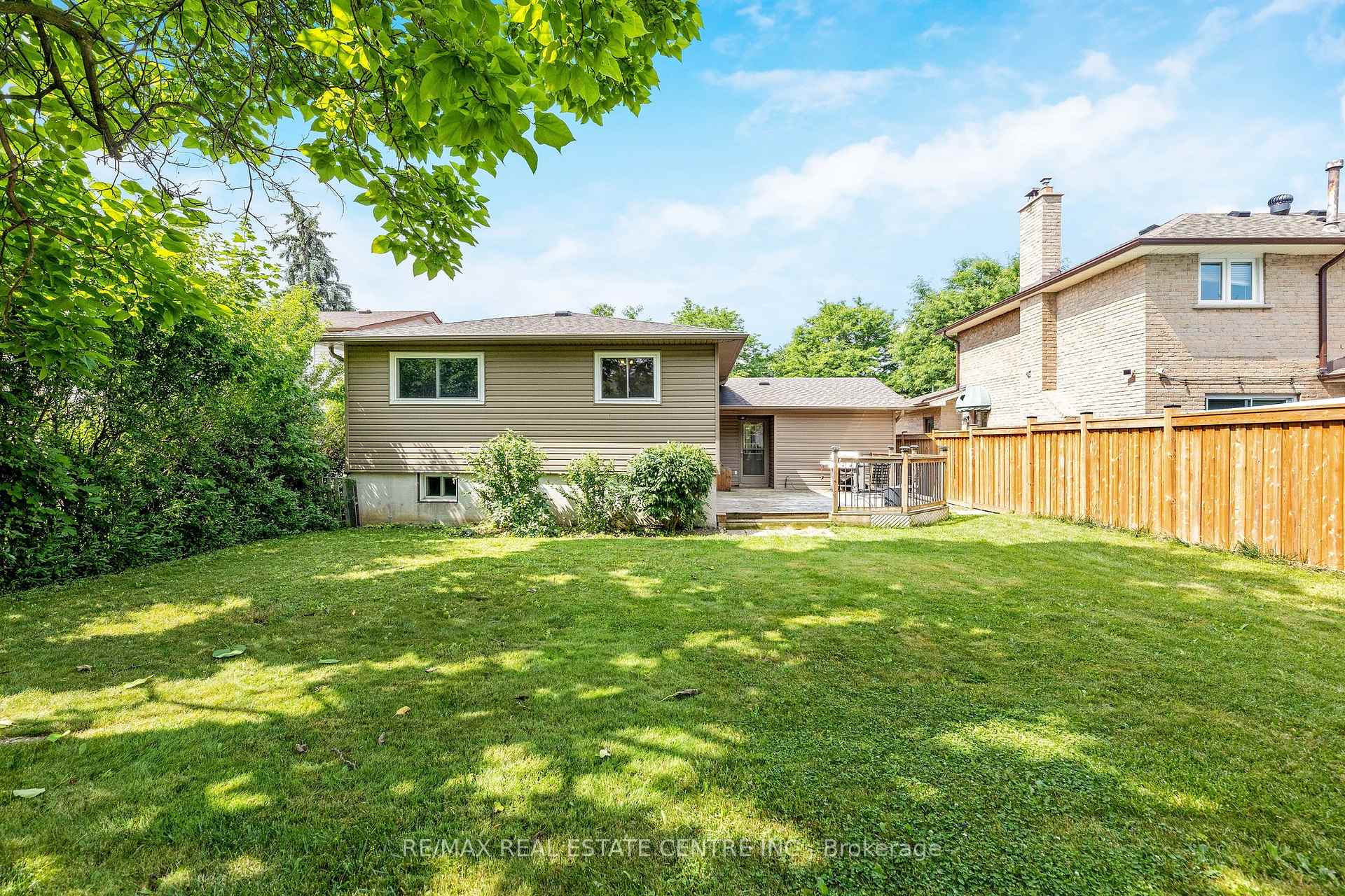 Photo 22 of 292 Randall Crescent, Milton, Timberlea — HOMEH