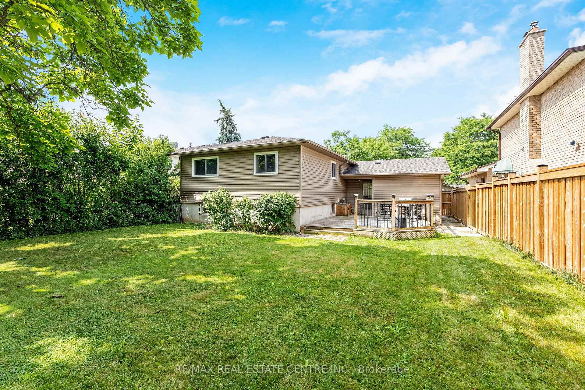 Photo 19 of 292 Randall Crescent, Milton, Timberlea — HOMEH