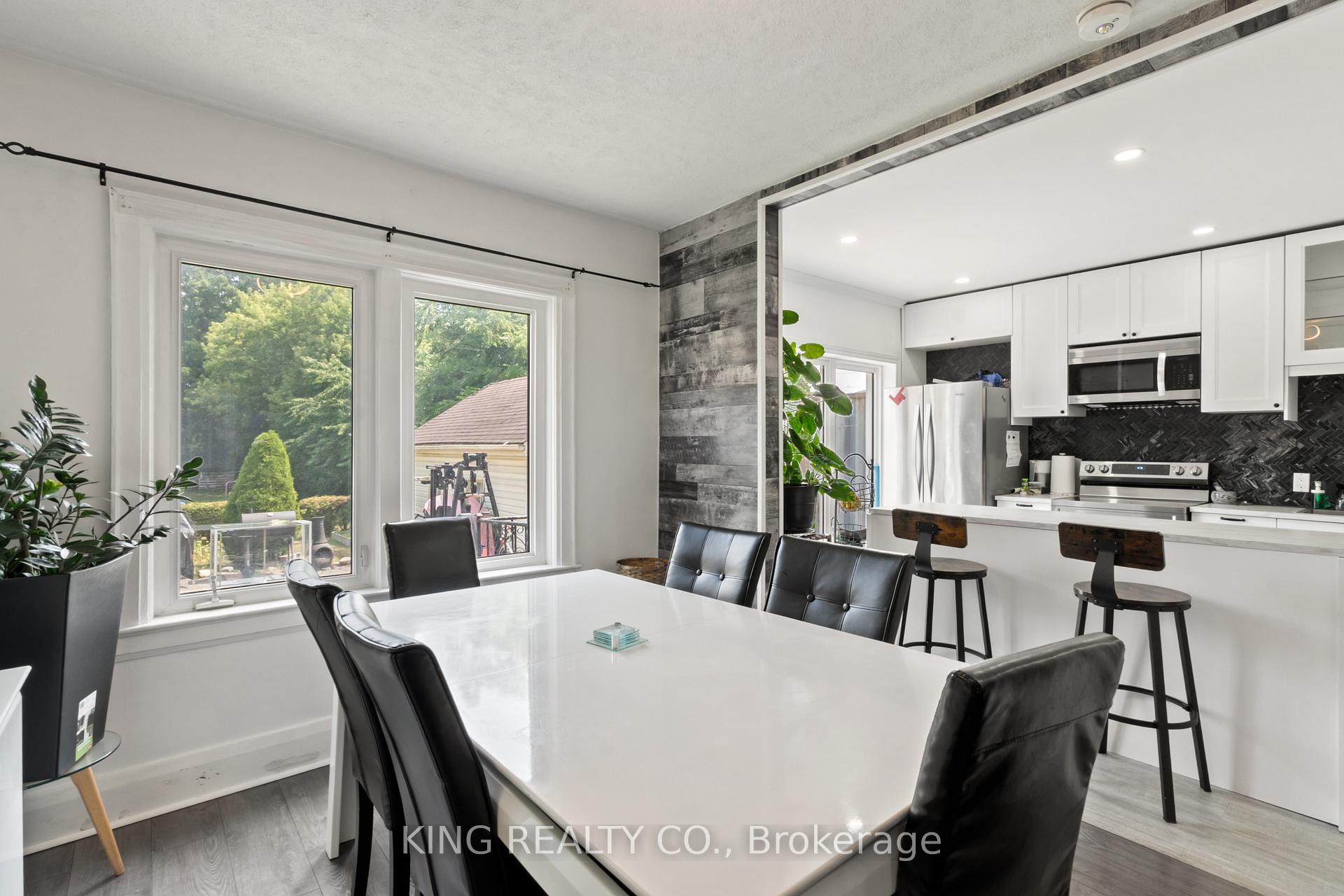 Photo 3 of 325 Ritson Road S, Oshawa, Central — HOMEH