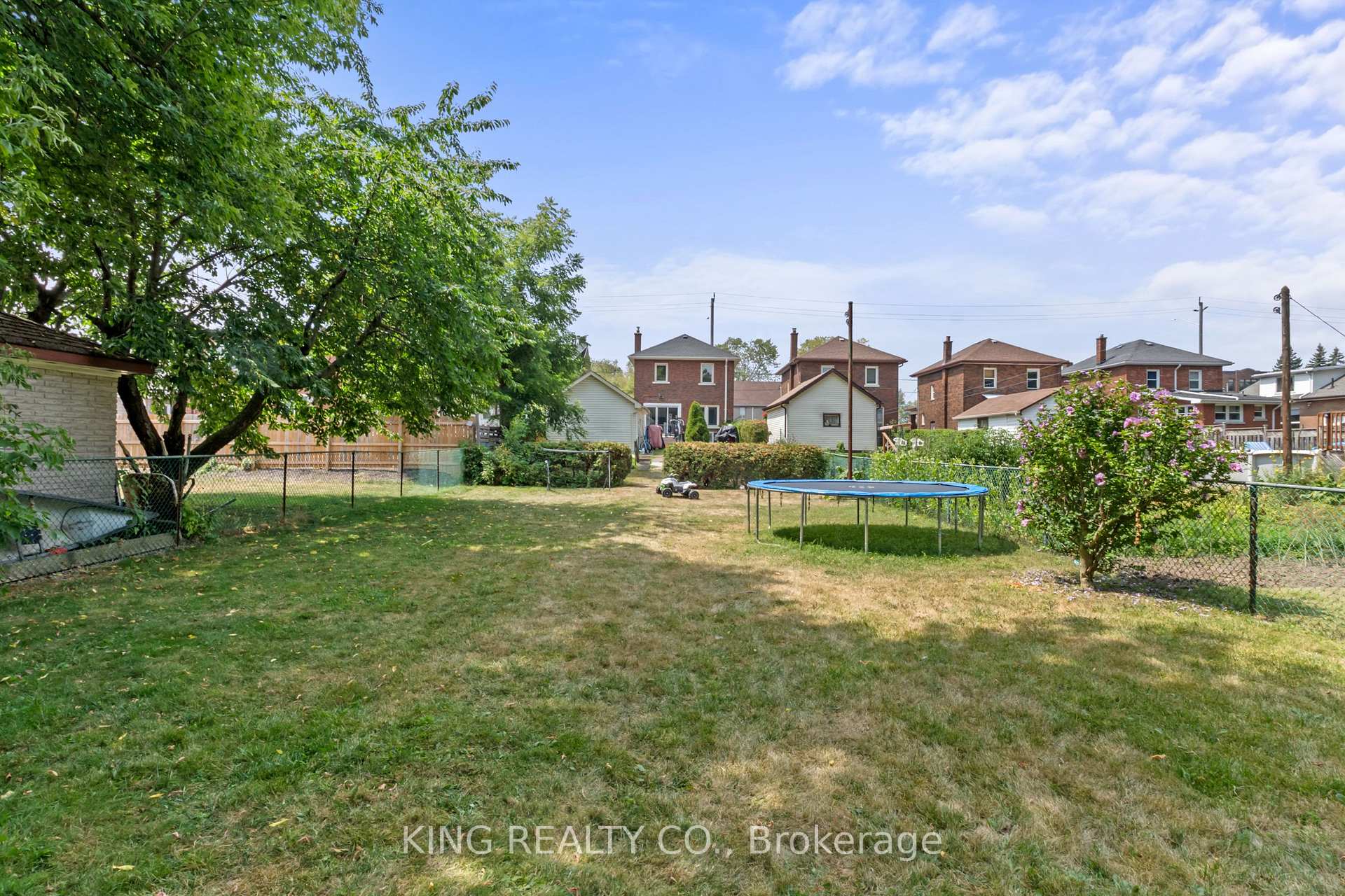 Photo 10 of 325 Ritson Road S, Oshawa, Central — HOMEH