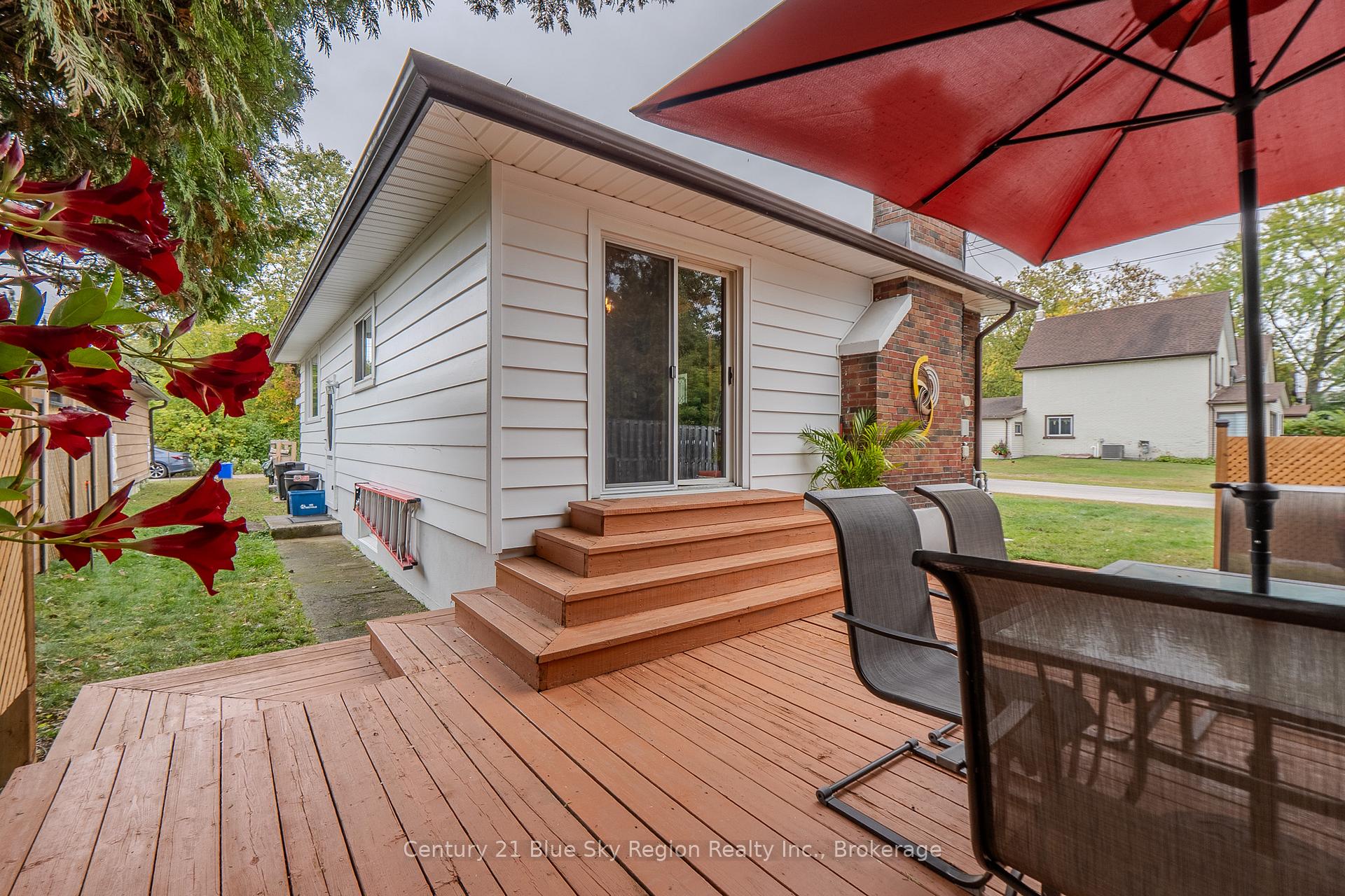 Photo 38 of 184 Lake Street, North Bay, West End — HOMEH