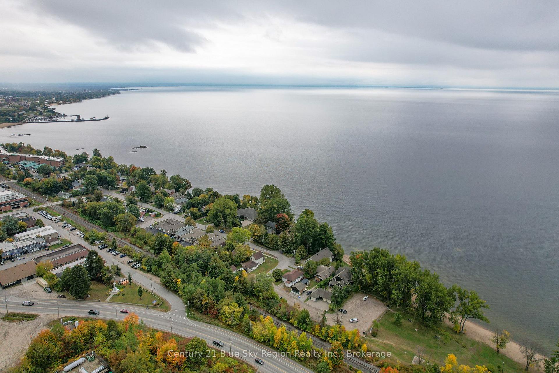 Photo 47 of 184 Lake Street, North Bay, West End — HOMEH
