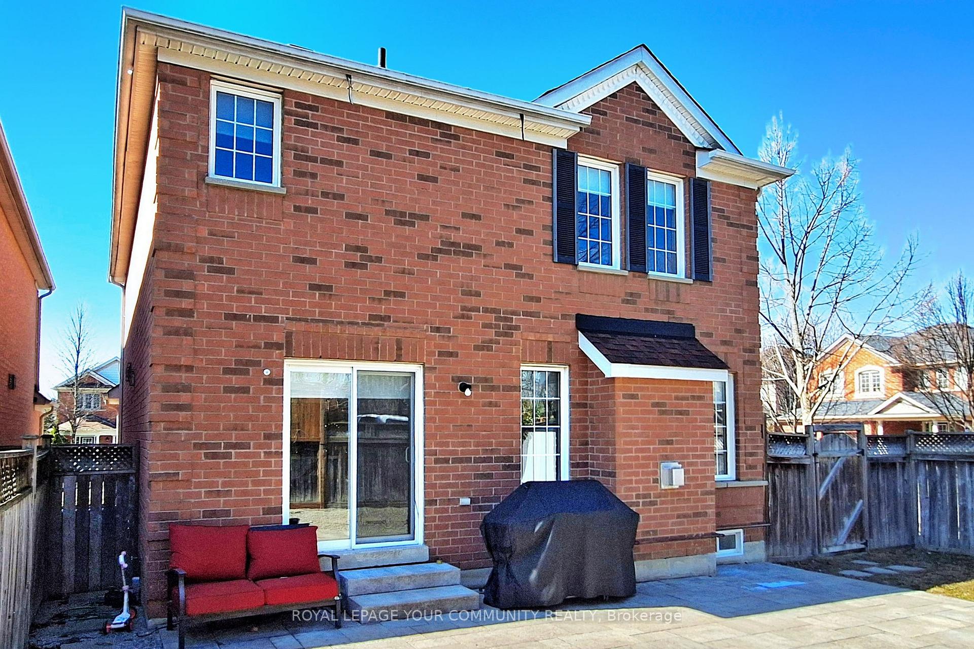 Photo 40 of 861 Oaktree Crescent, Newmarket, Summerhill Estates — HOMEH