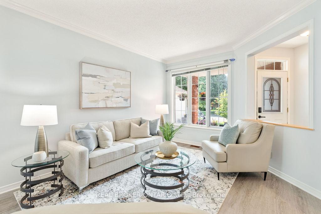 Photo 4 of 905 Balzac Lane, Ottawa, Notting Hill/Summerside — HOMEH