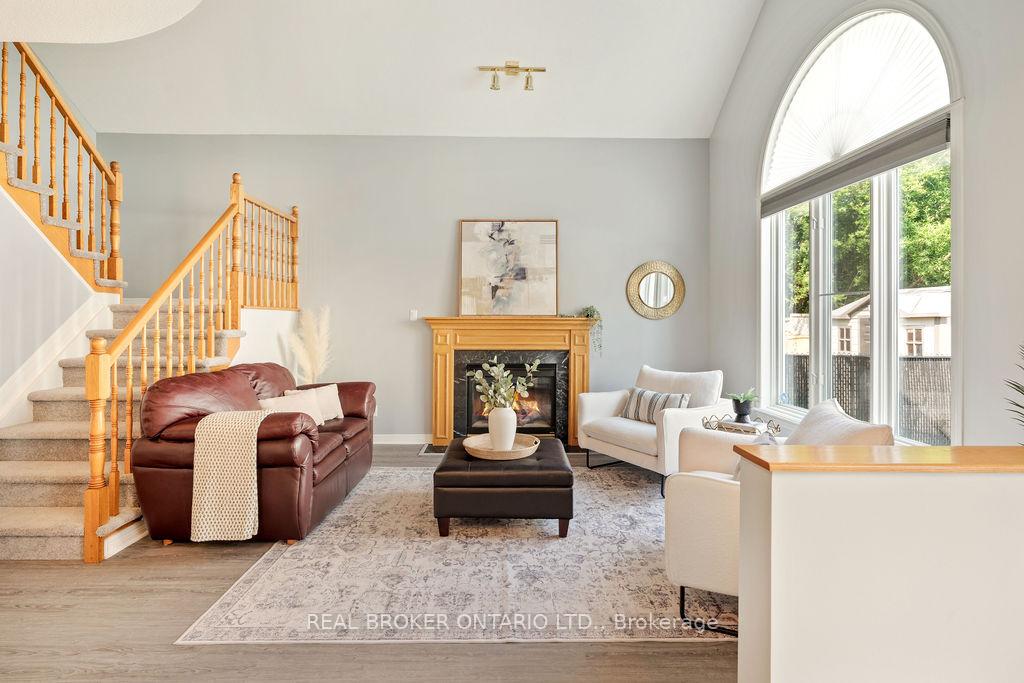 Photo 10 of 905 Balzac Lane, Ottawa, Notting Hill/Summerside — HOMEH