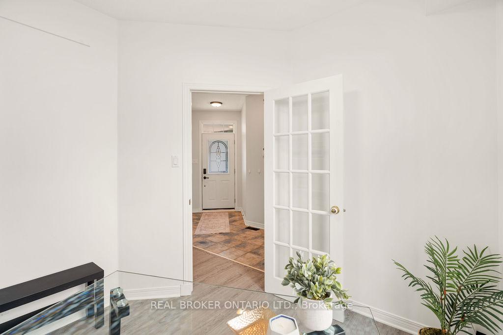 Photo 15 of 905 Balzac Lane, Ottawa, Notting Hill/Summerside — HOMEH