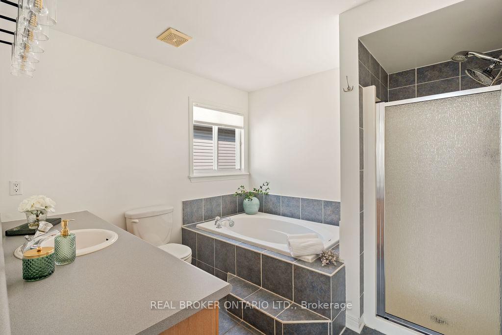 Photo 24 of 905 Balzac Lane, Ottawa, Notting Hill/Summerside — HOMEH