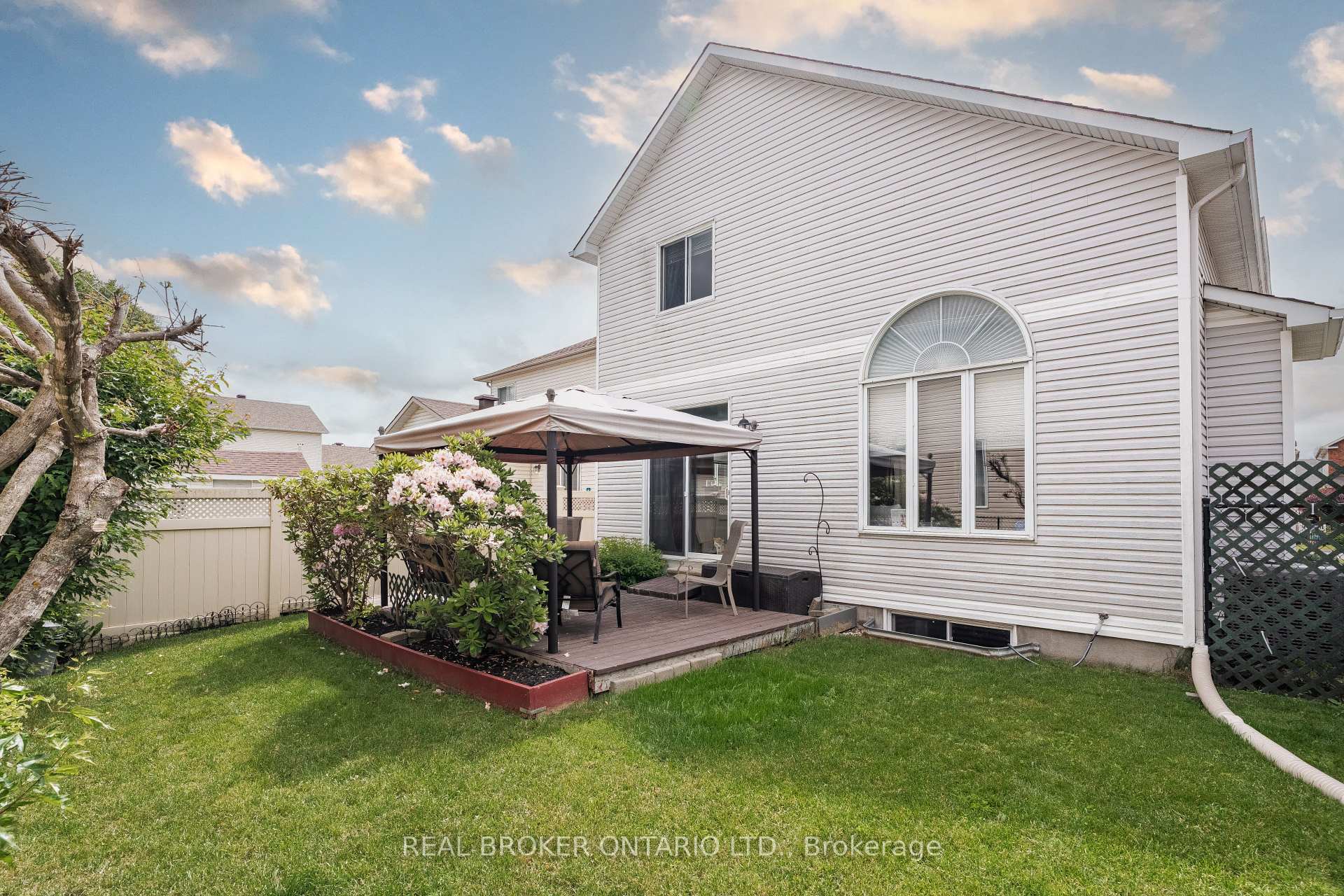 Photo 40 of 905 Balzac Lane, Ottawa, Notting Hill/Summerside — HOMEH