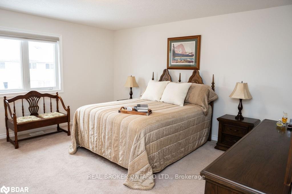 Photo 10 of 14 Jones Street, New Tecumseth, Alliston — HOMEH