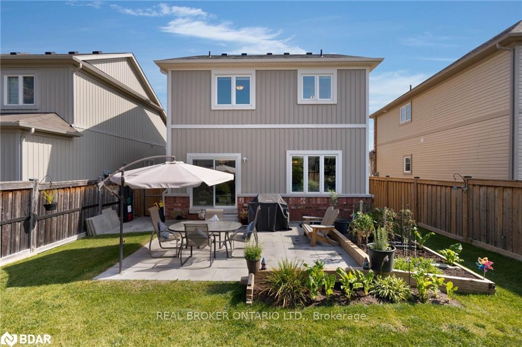 Photo 17 of 14 Jones Street, New Tecumseth, Alliston — HOMEH
